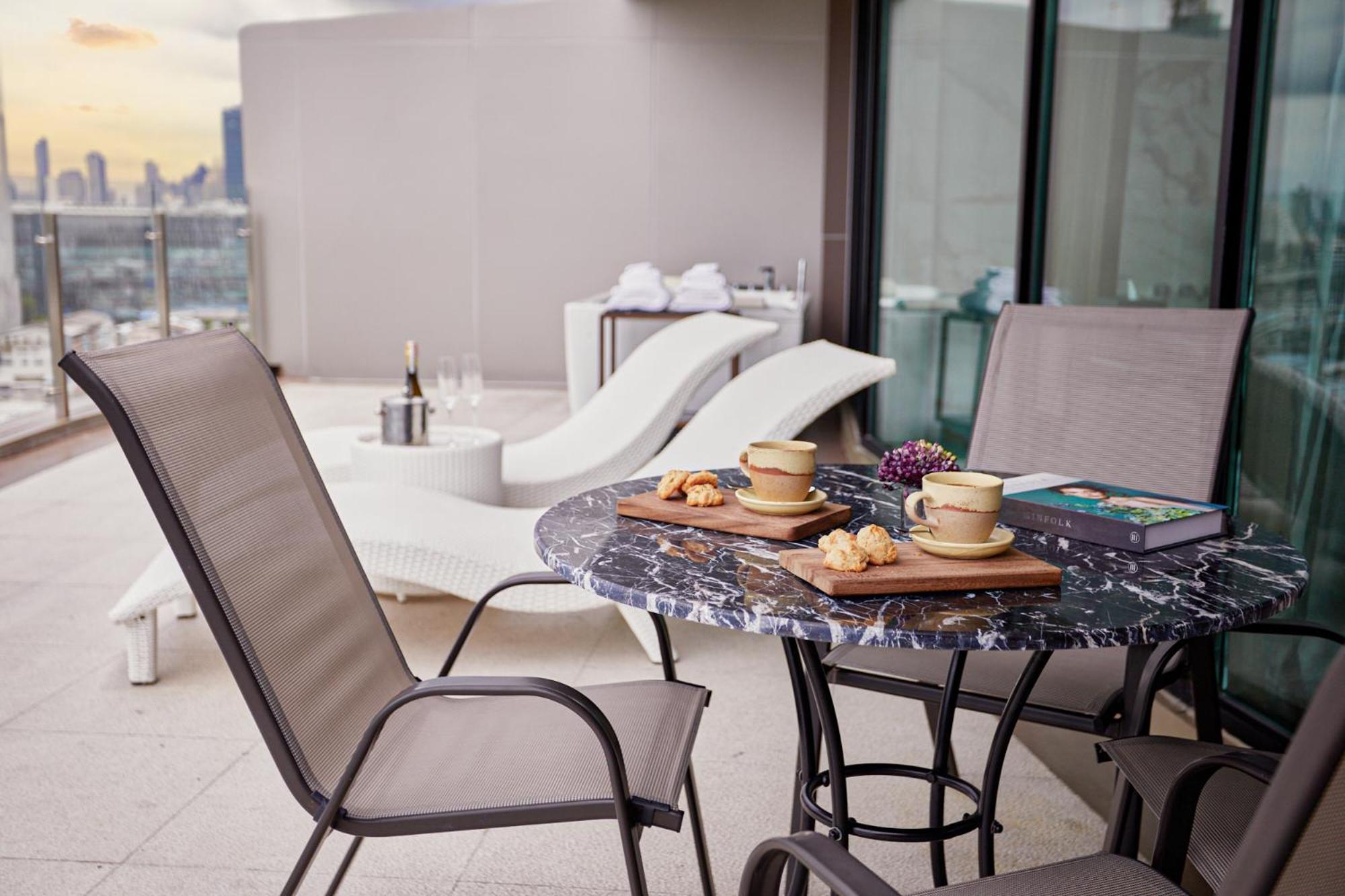 Valia Suite photo 3