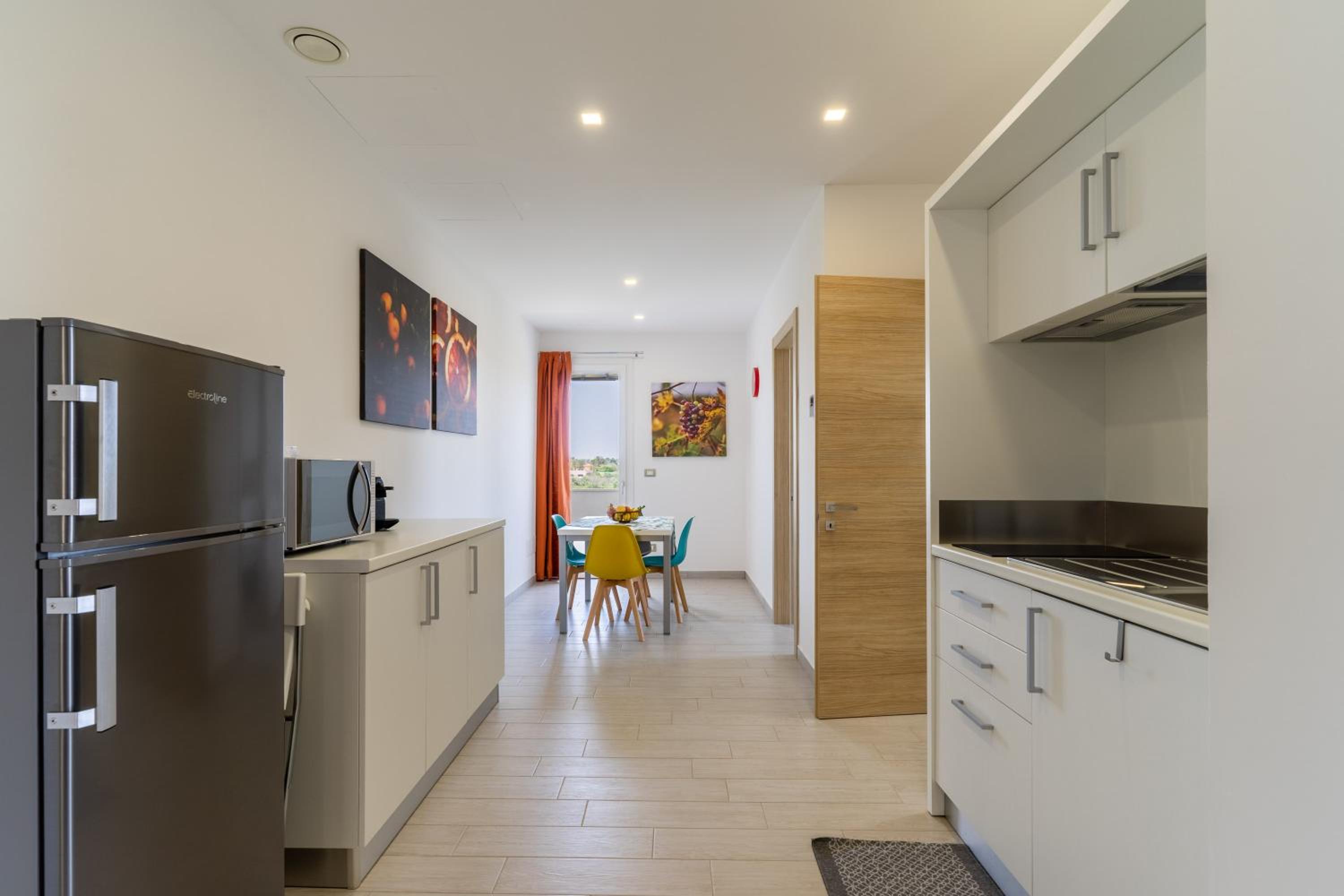 Two-Bedroom Deluxe Apartment with Garden View photo 2