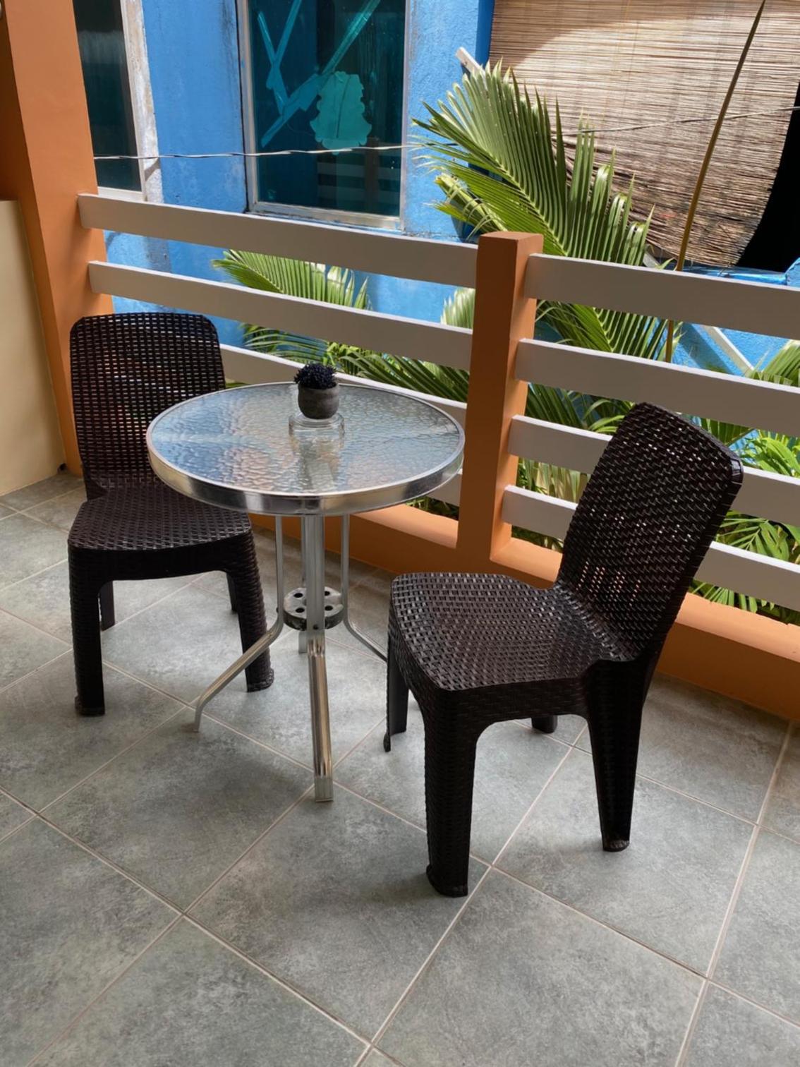 Deluxe Double Room with Balcony - Photo 7
