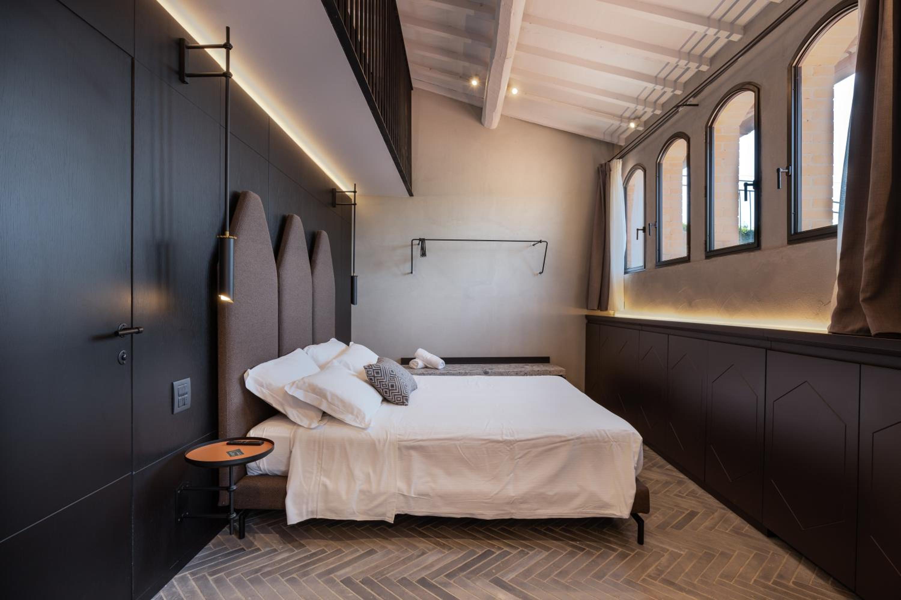 One-Bedroom Apartment with Garden View