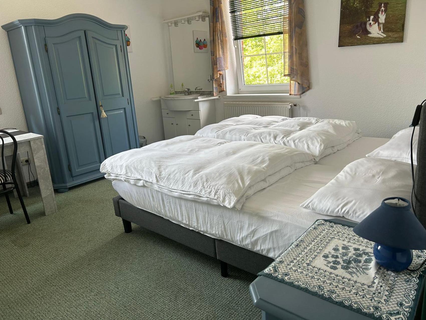 Double Room with Shared Toilet photo 2