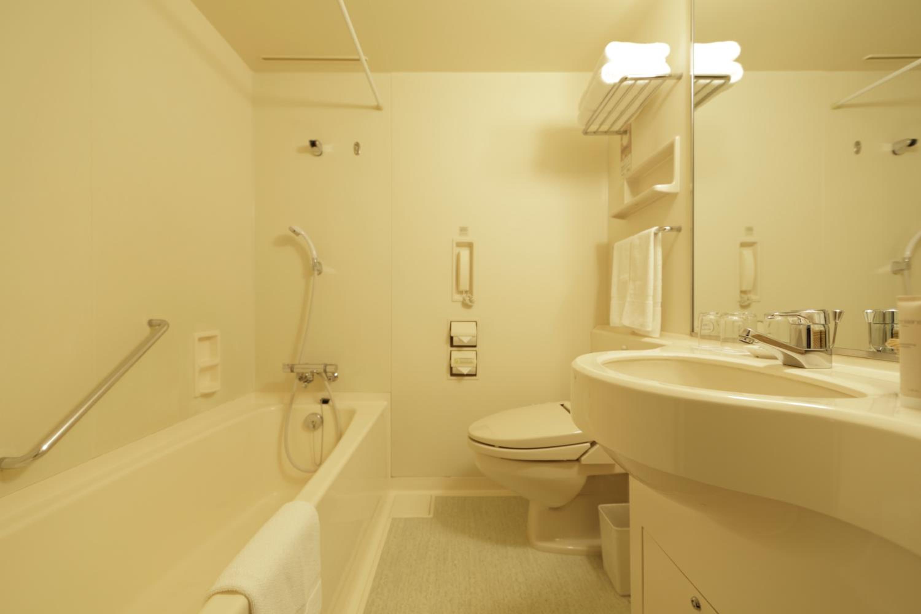 Standard Double Room - Non-Smoking - Photo 4
