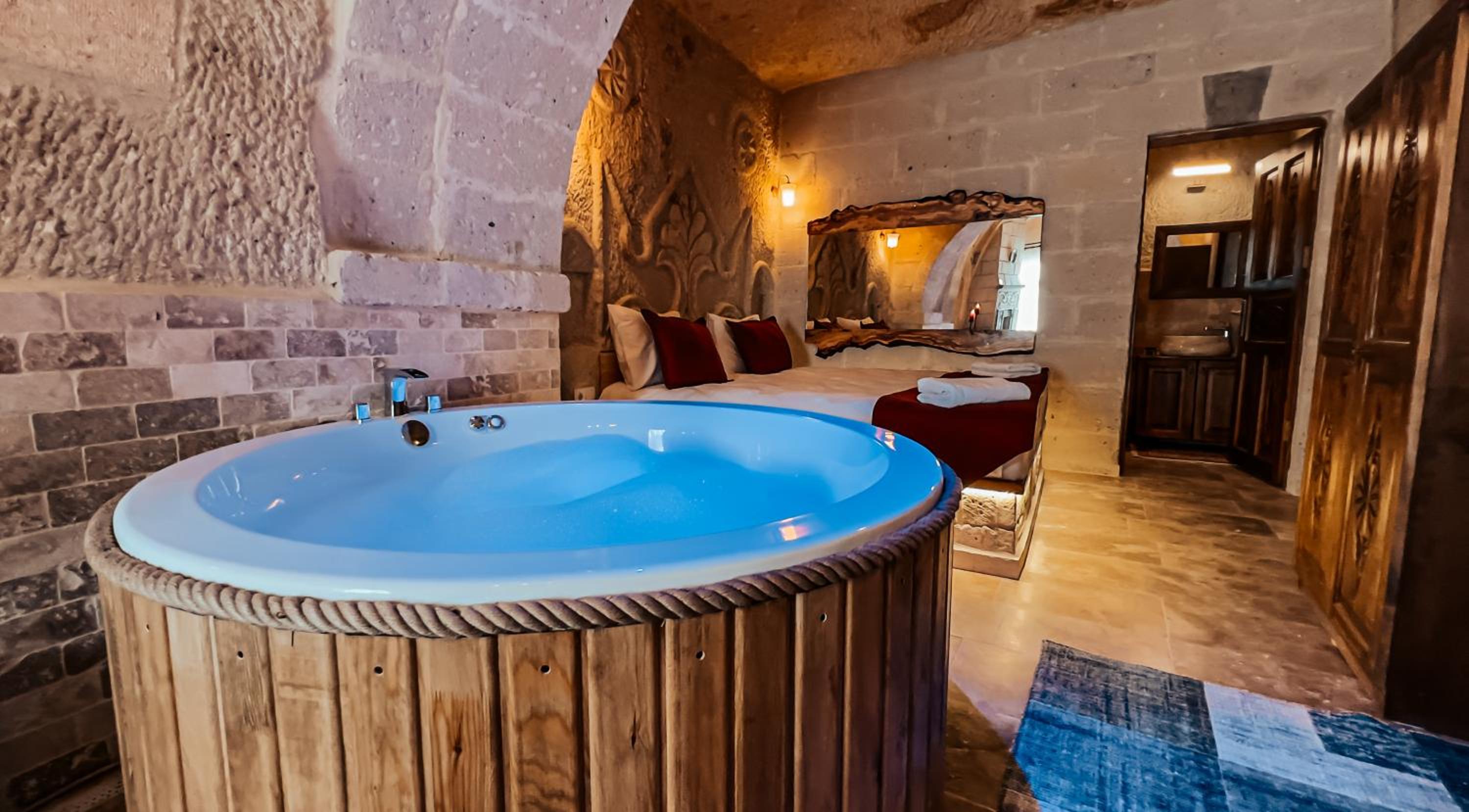 Suite Deluxe con Bañera de Hidromasaje
