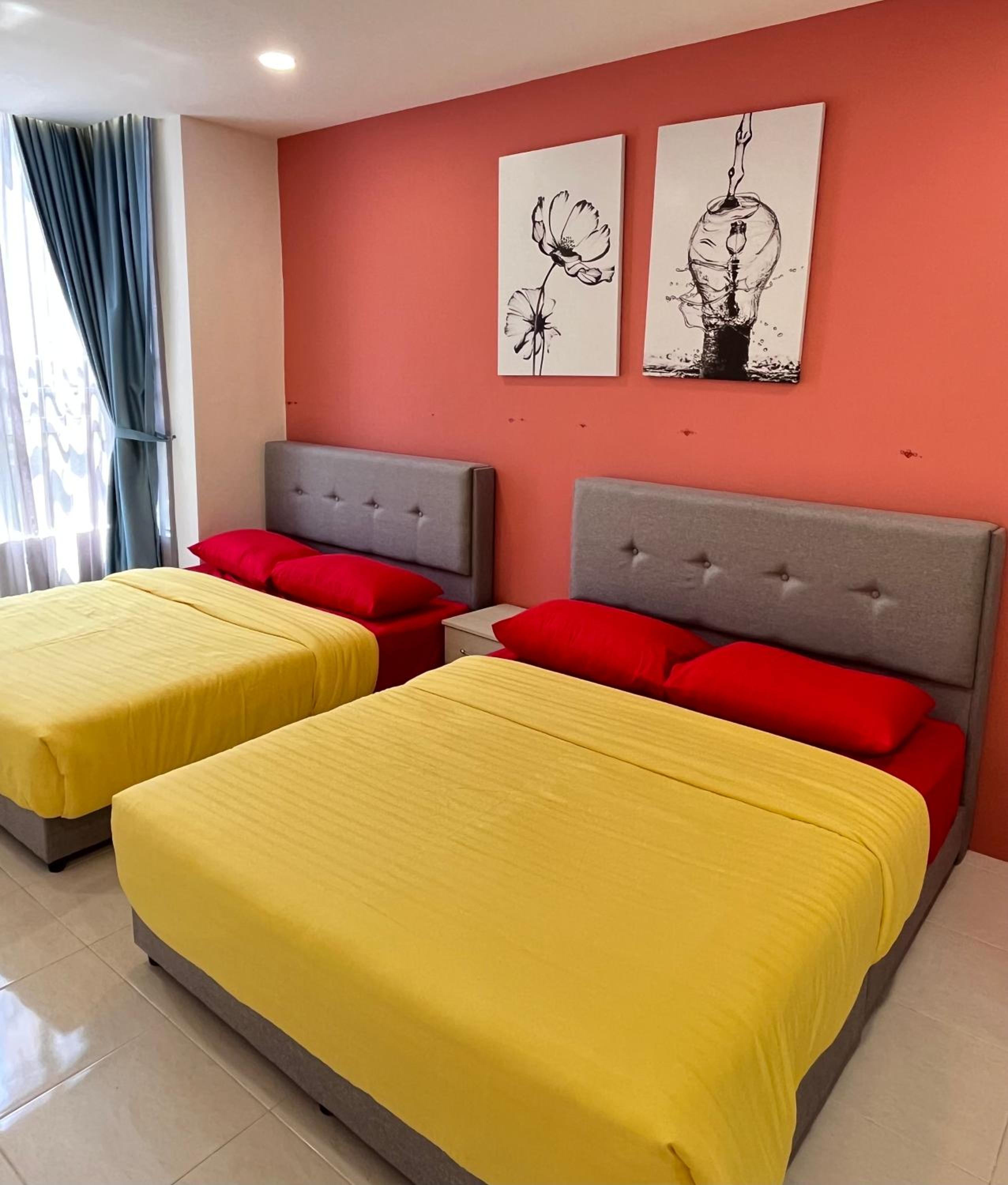Three-Bedroom Apartment - Photo 16
