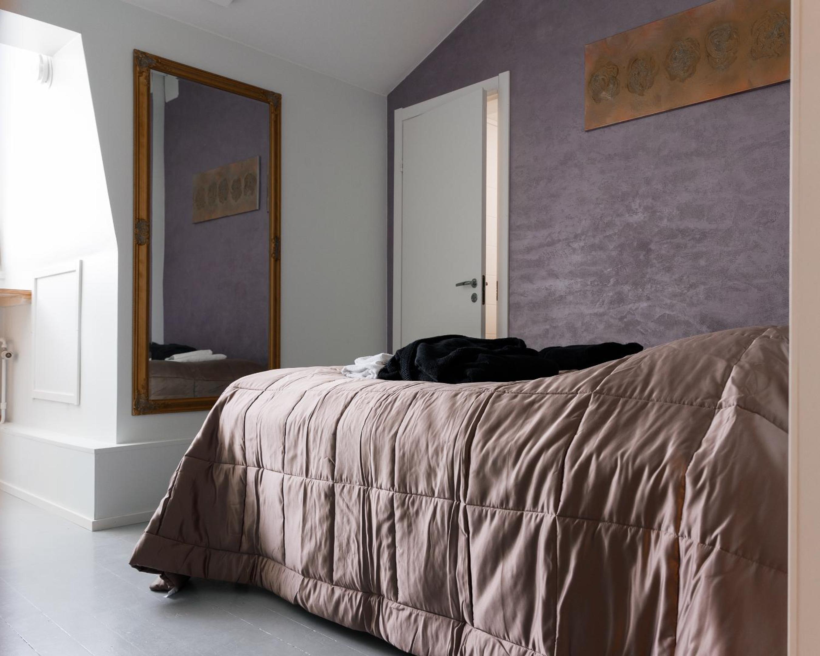 Double Room with Private Bathroom - Photo 1