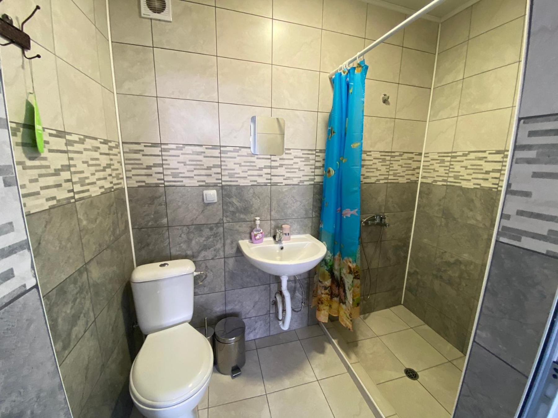 Budget Double Room photo 2