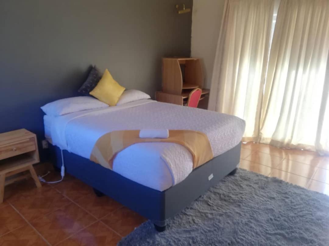 Double or Twin Room photo 1