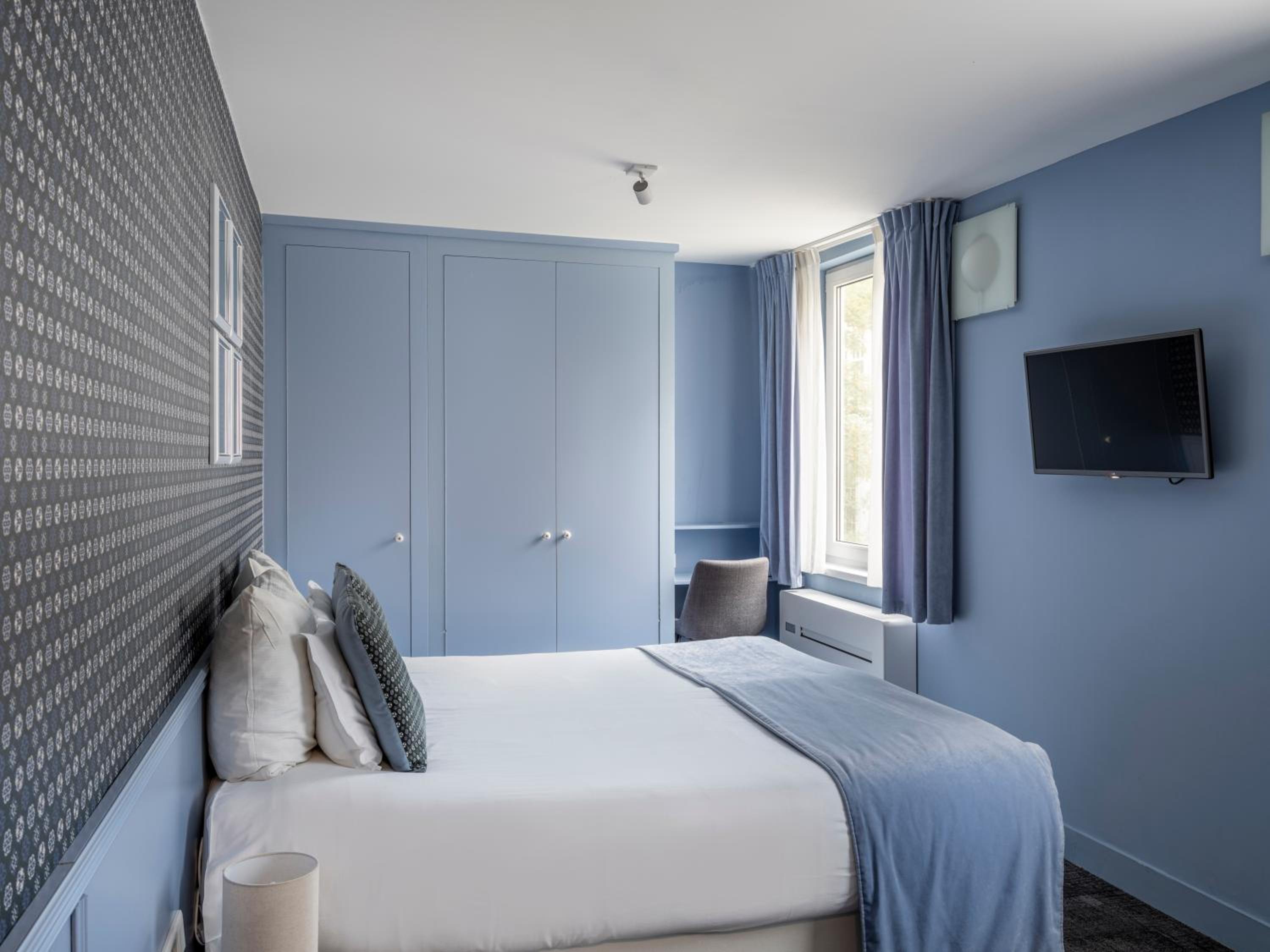 Double or Twin Room photo 3