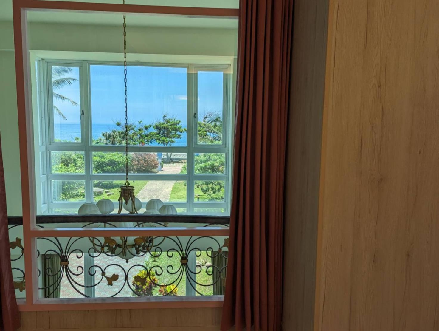 Quadruple Room with Mountain View photo 3