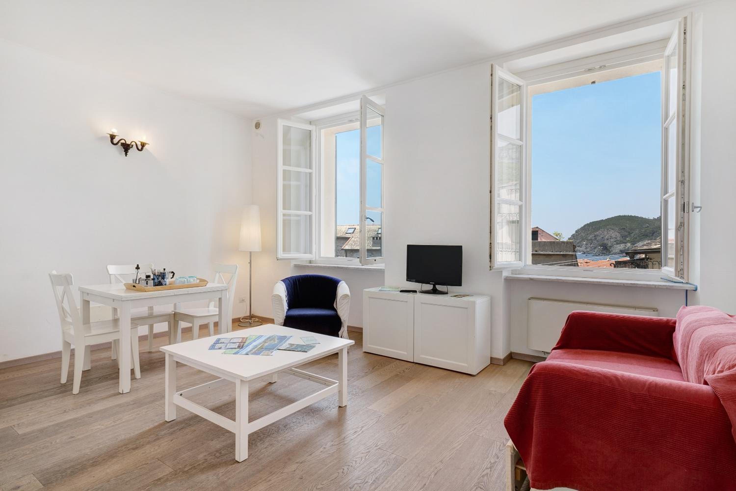 Superior One-Bedroom Apartment With Balcony
