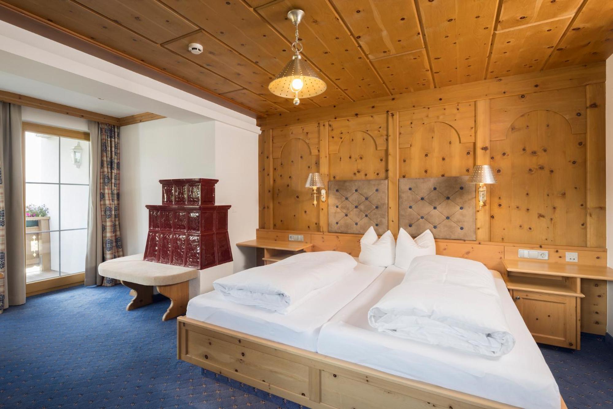Suite with Mountain View