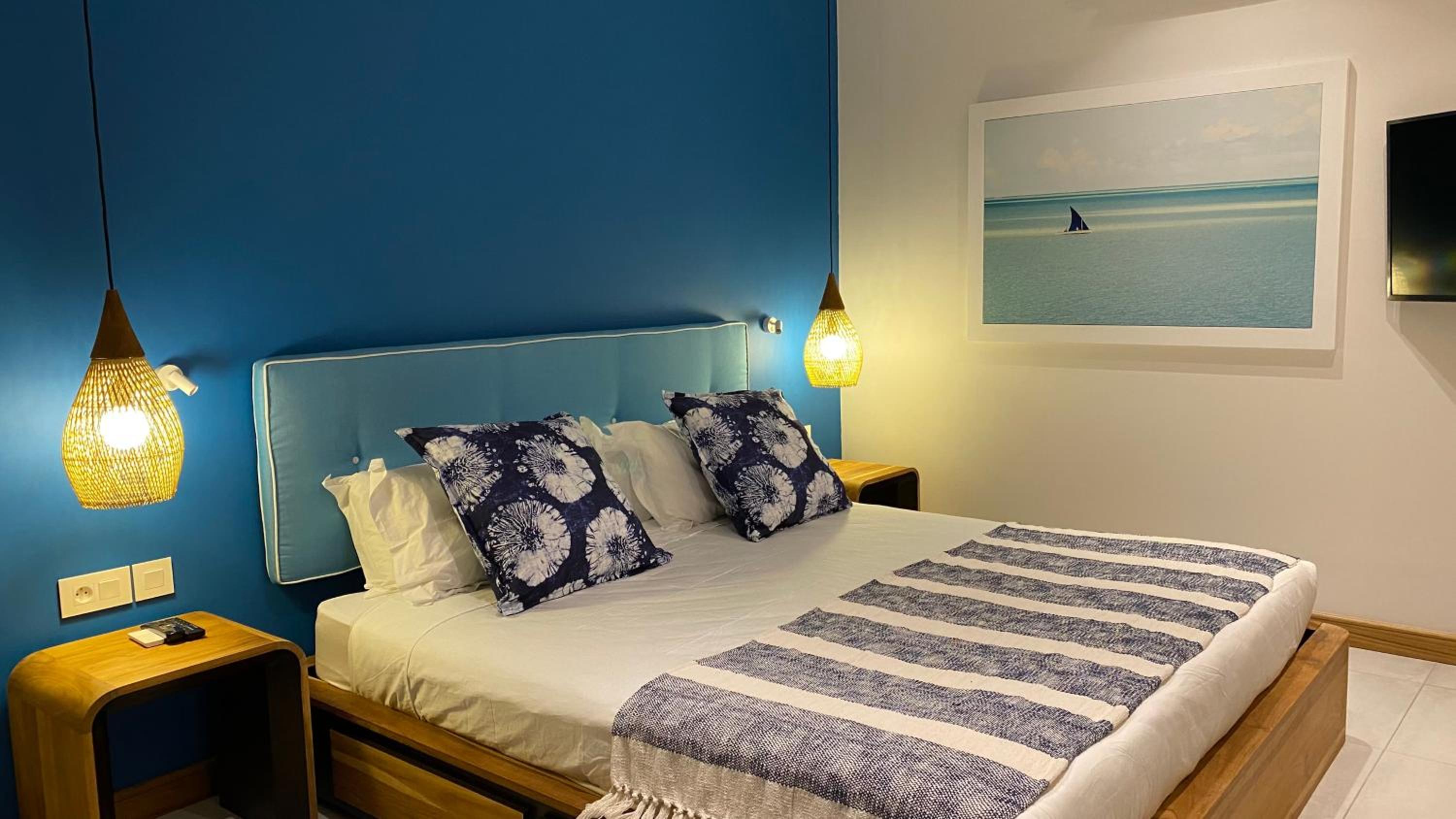 King Suite with Sea View - Photo 6