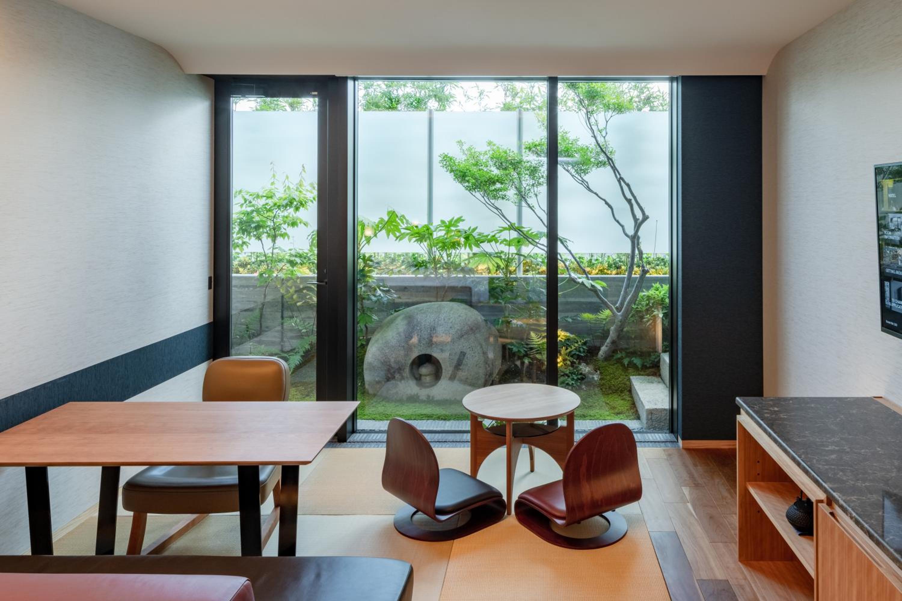 Deluxe Double or Twin Room with Garden View - Photo 7