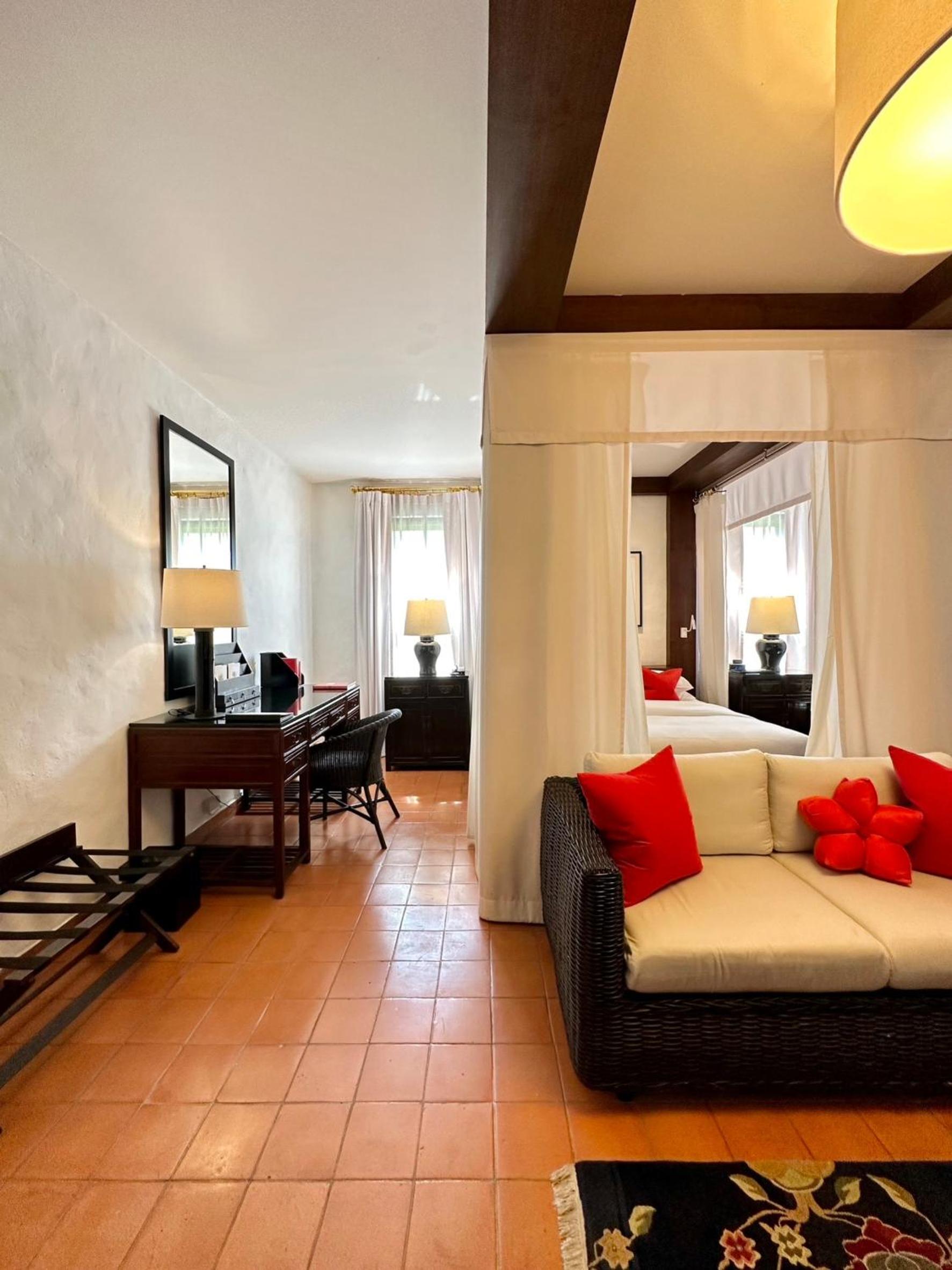 Deluxe Double Room - Above 12 Years Old Only - Photo 4