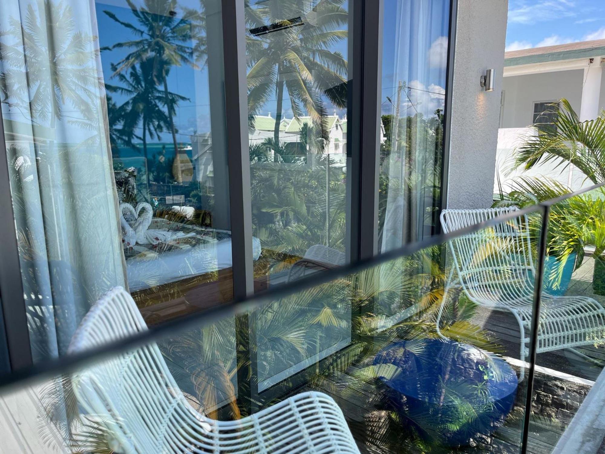King Suite with Sea View - Photo 19