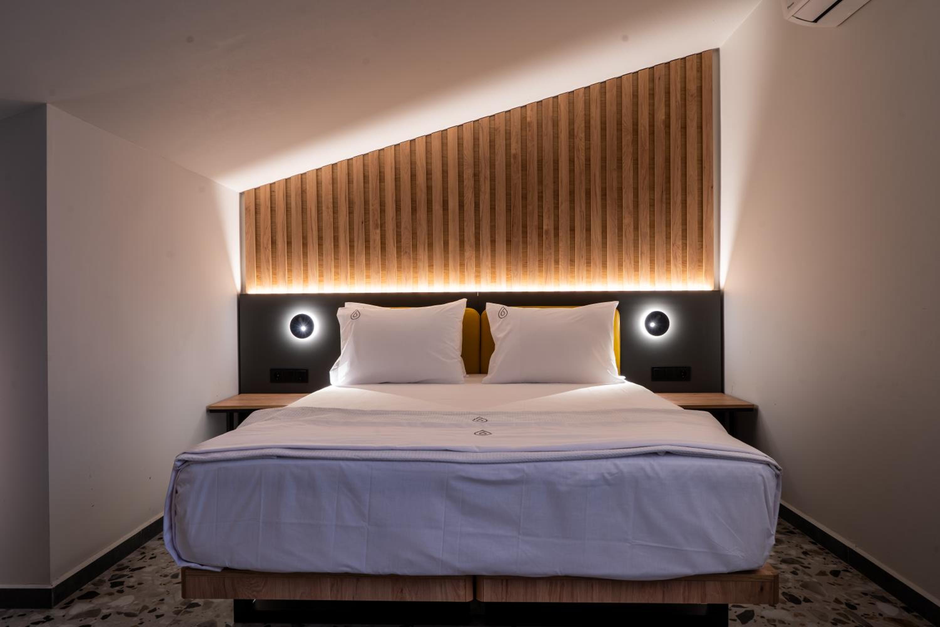 Deluxe Triple Room with Sea View photo 2