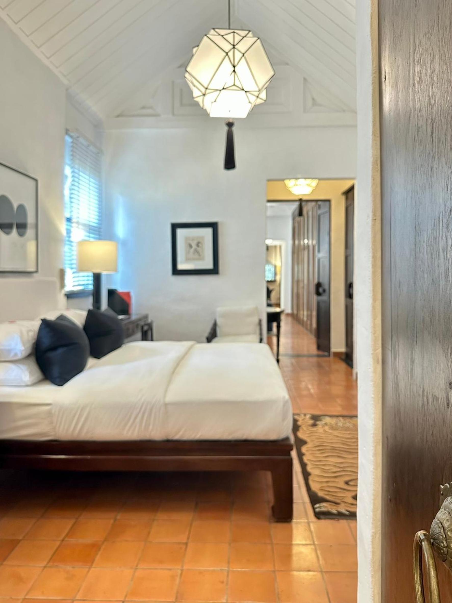 Two-Bedroom Suite -  Above 12 Years Old Only - Photo 18