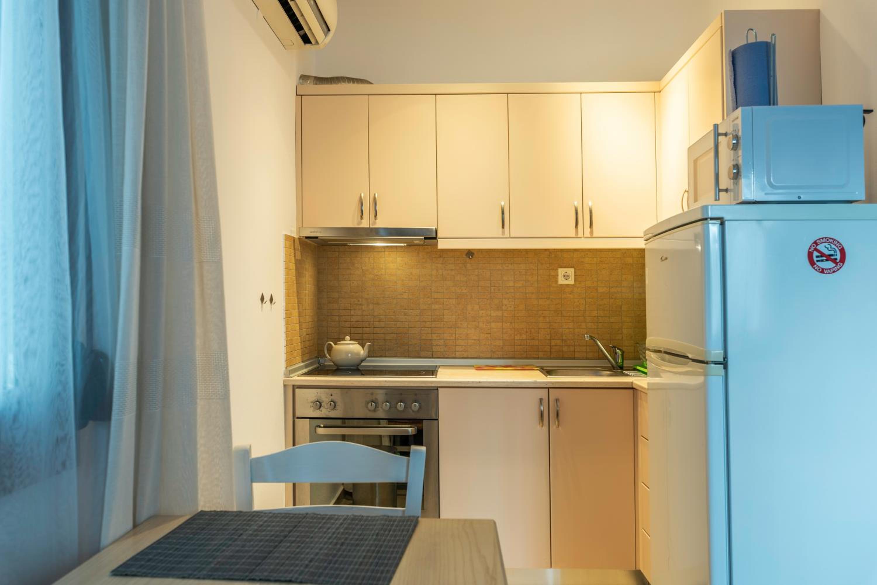 One-Bedroom House photo 2