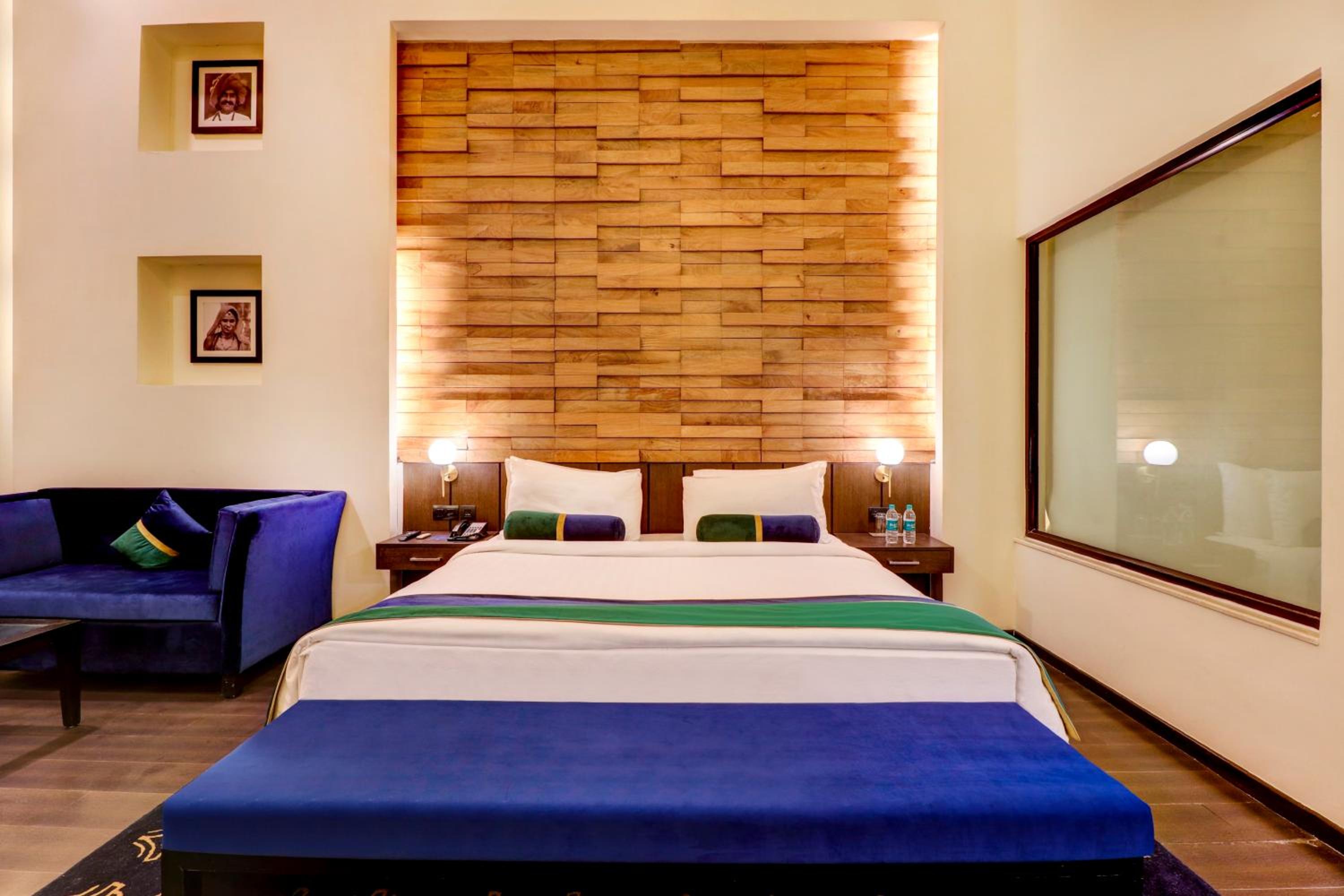 Junior Suite Room