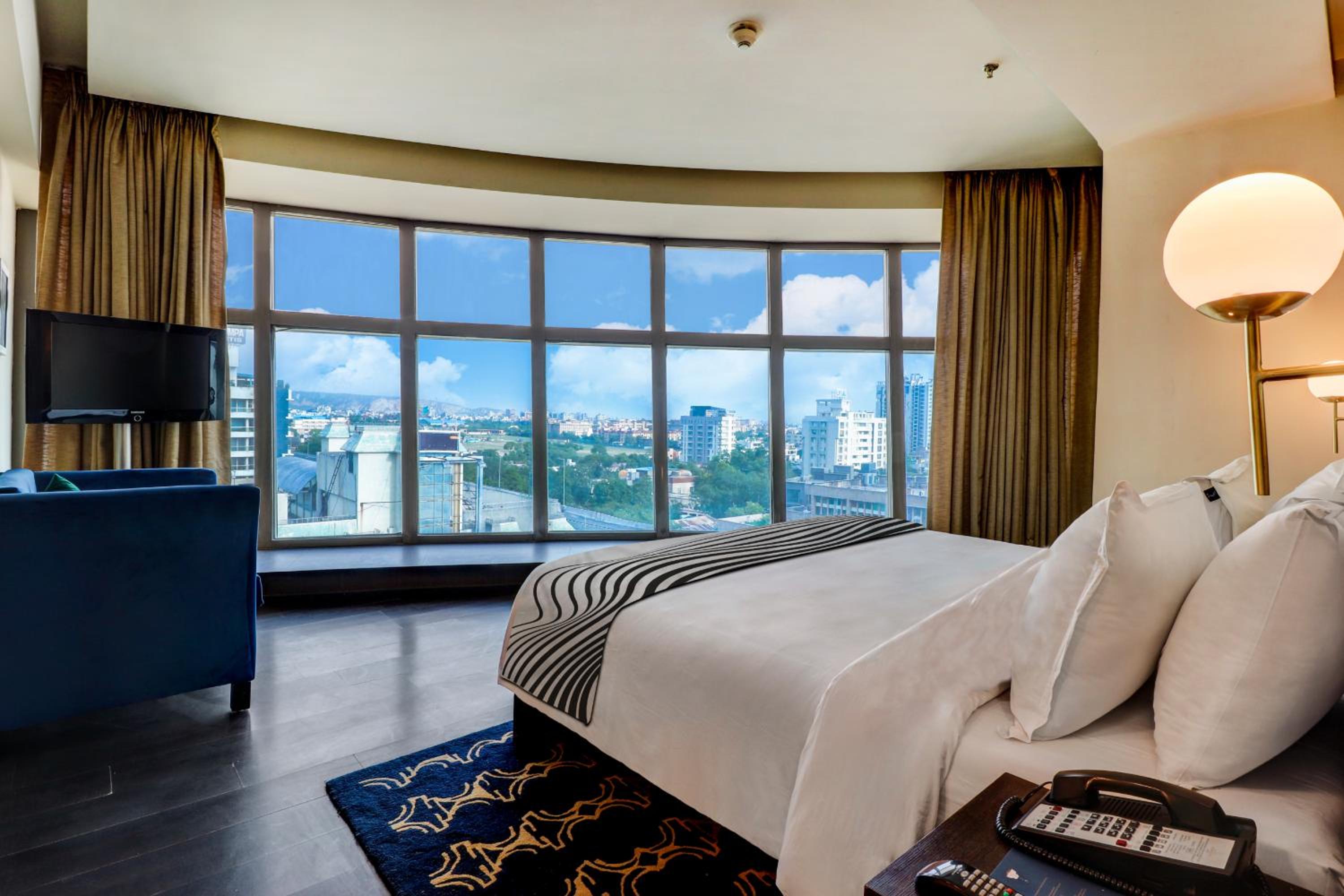Suite Room Suite Room
