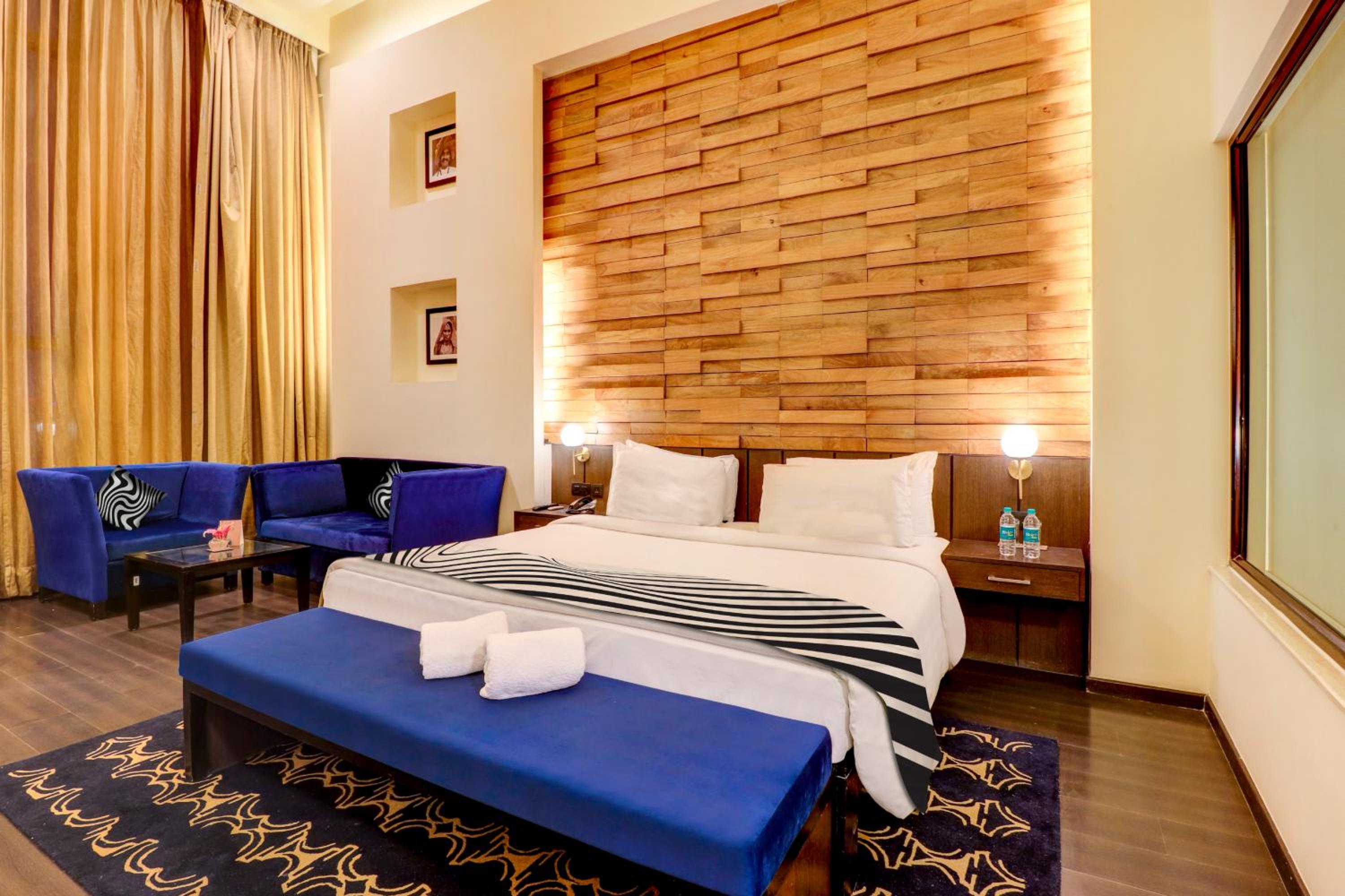Junior Suite Room Junior Suite Room