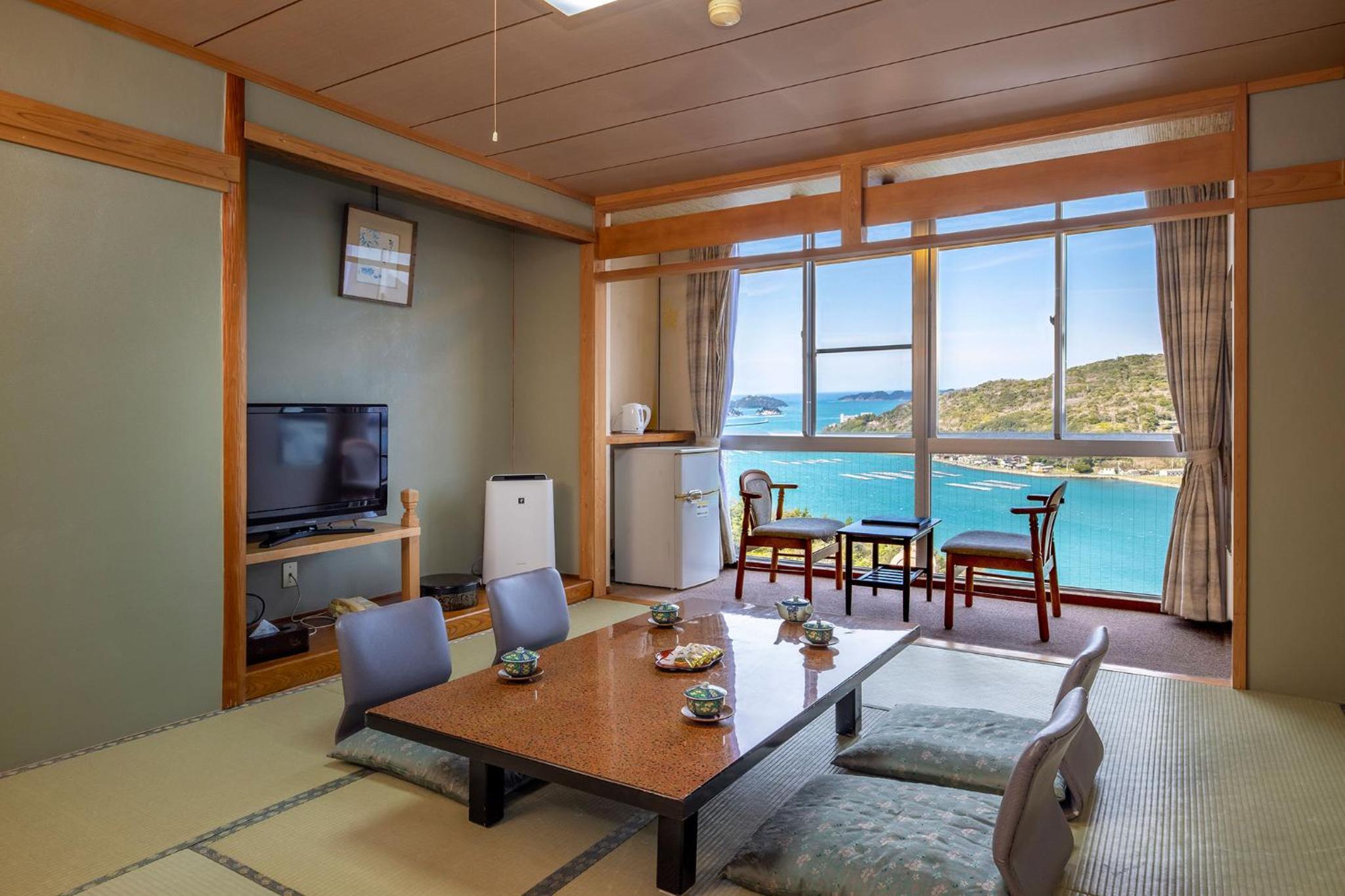 Quadruple Room with Sea View photo 3