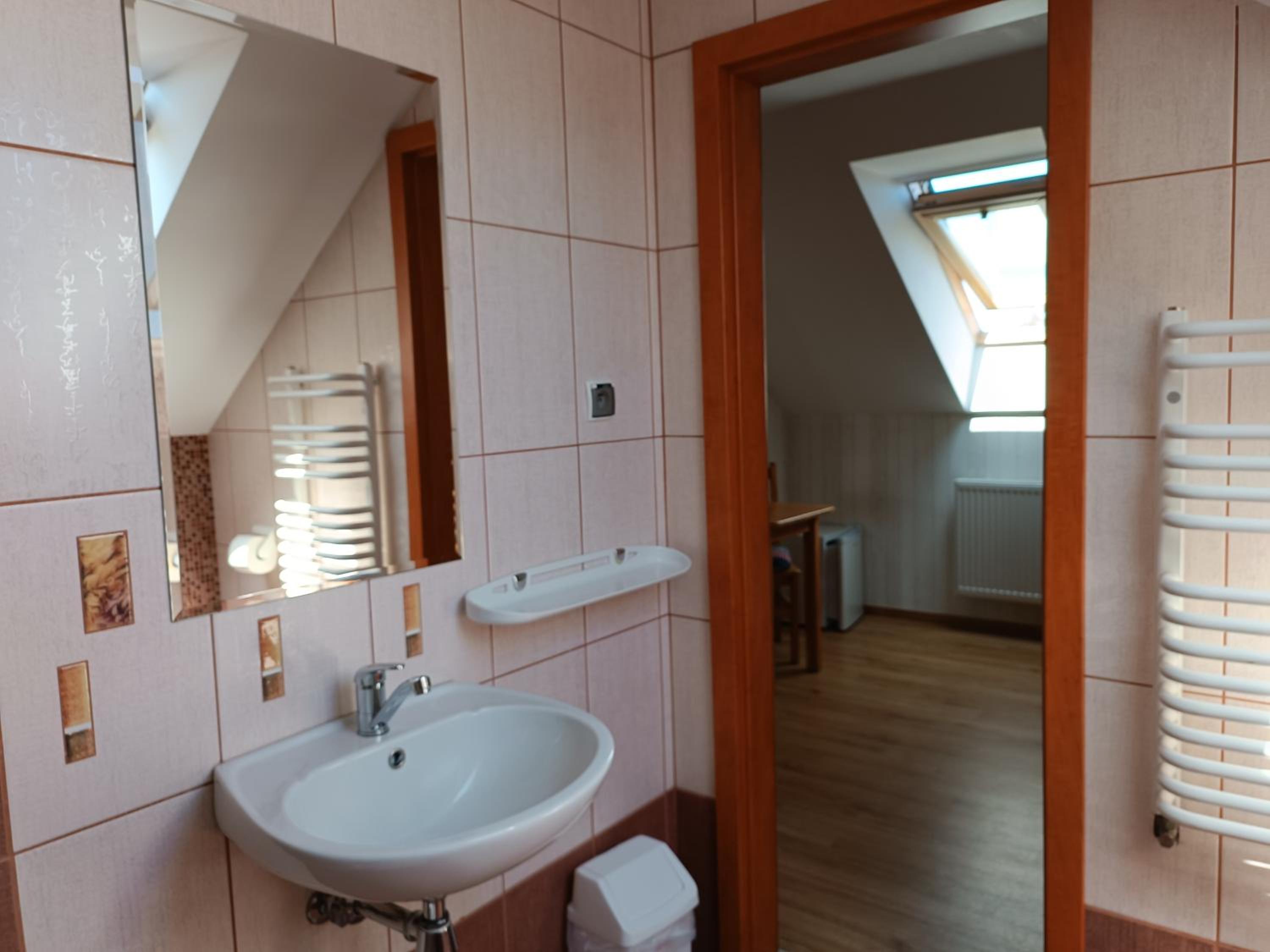 Small Double Room photo 3