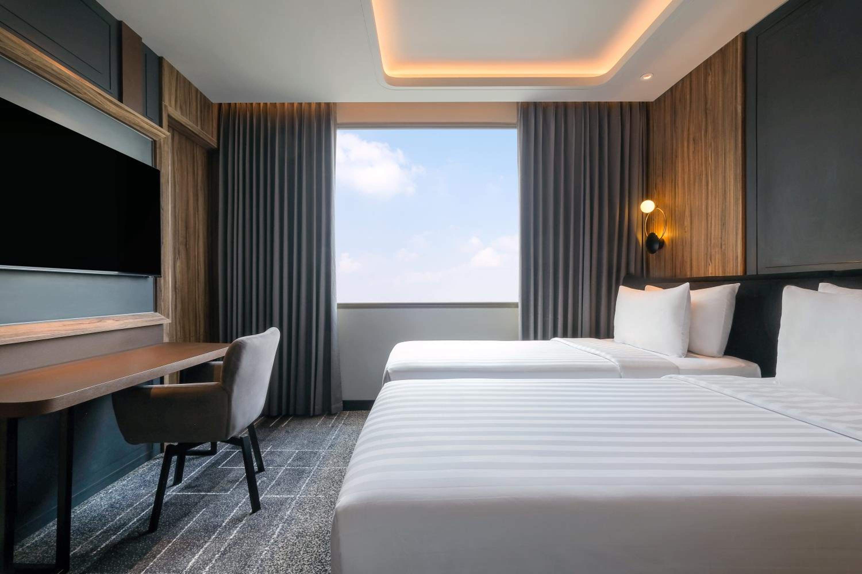 Executive Twin Room - Photo 1