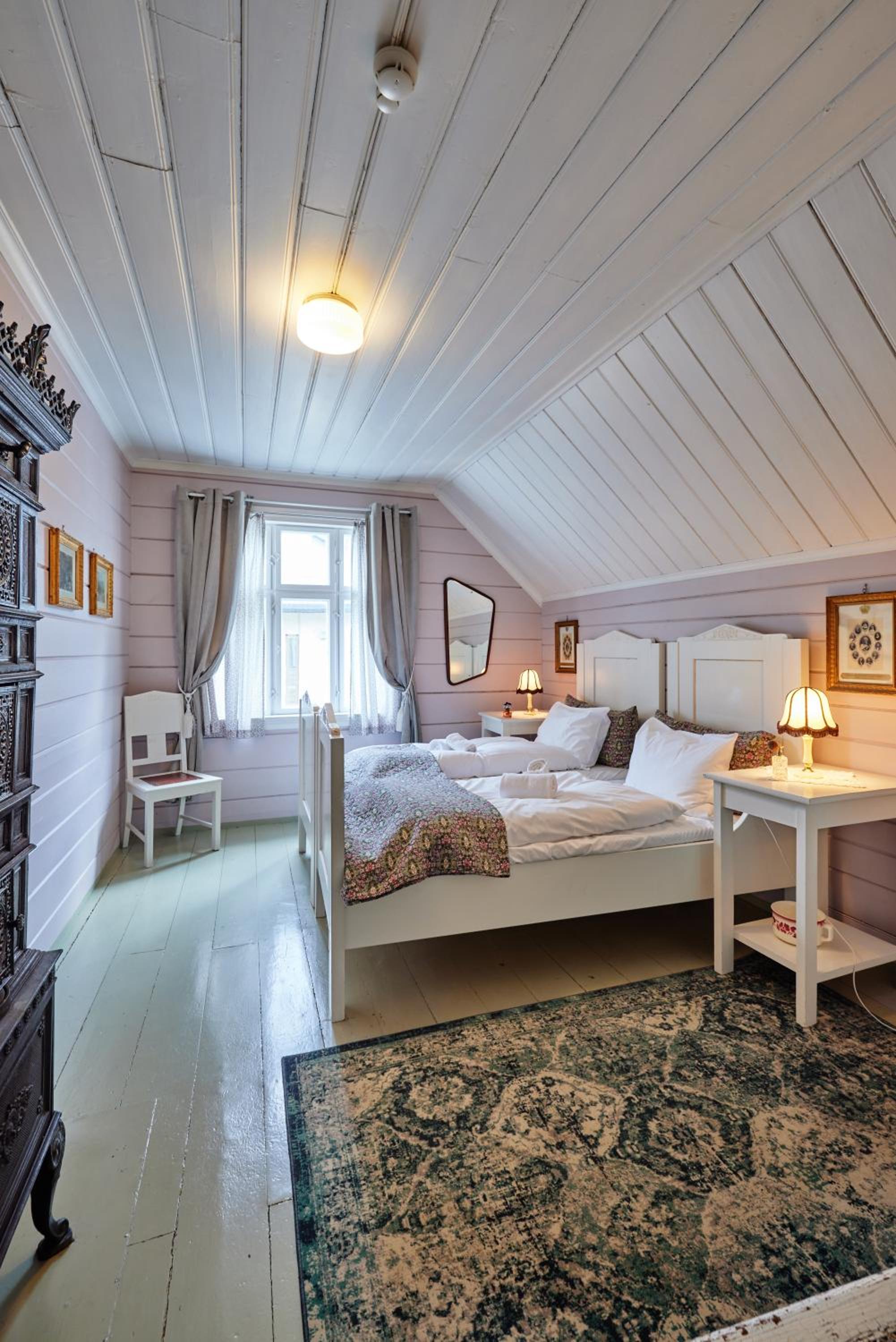 Double Room with Shared Bathroom