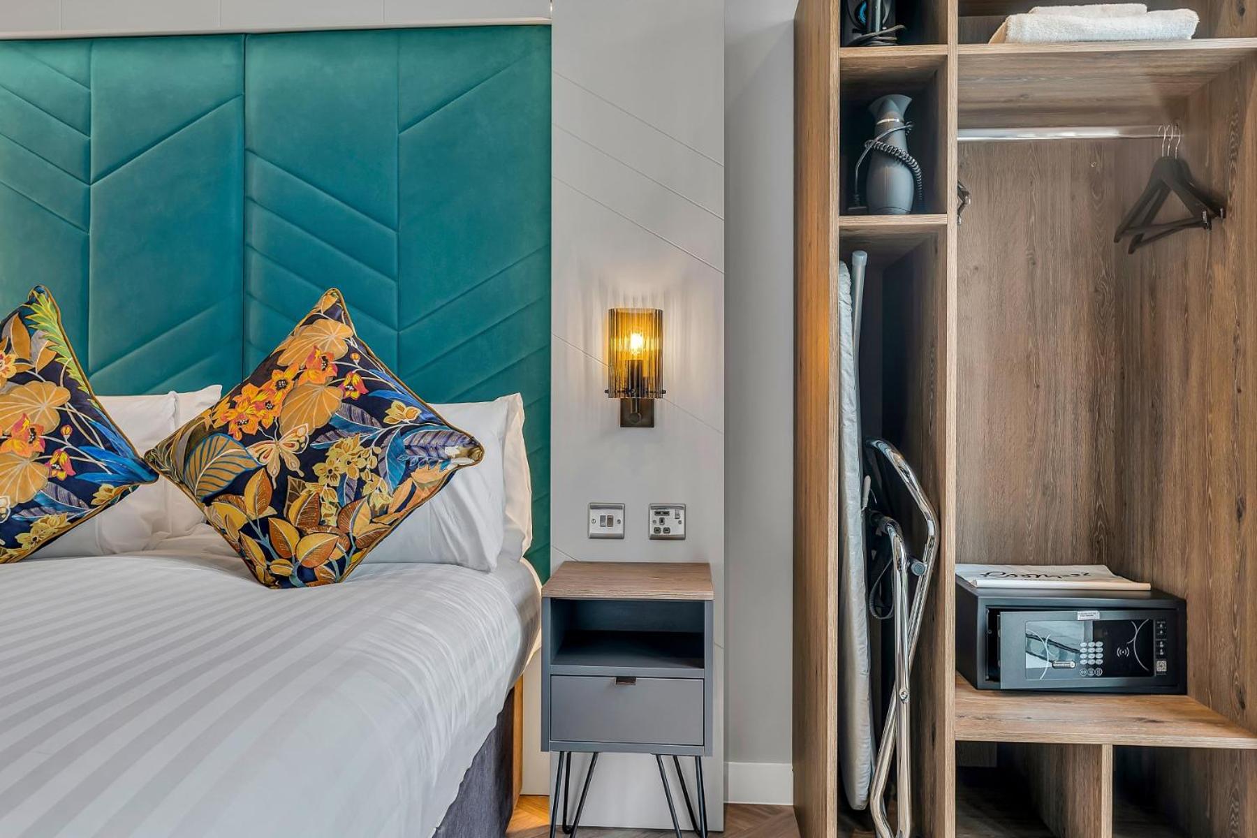 Smart Studio with Balcony