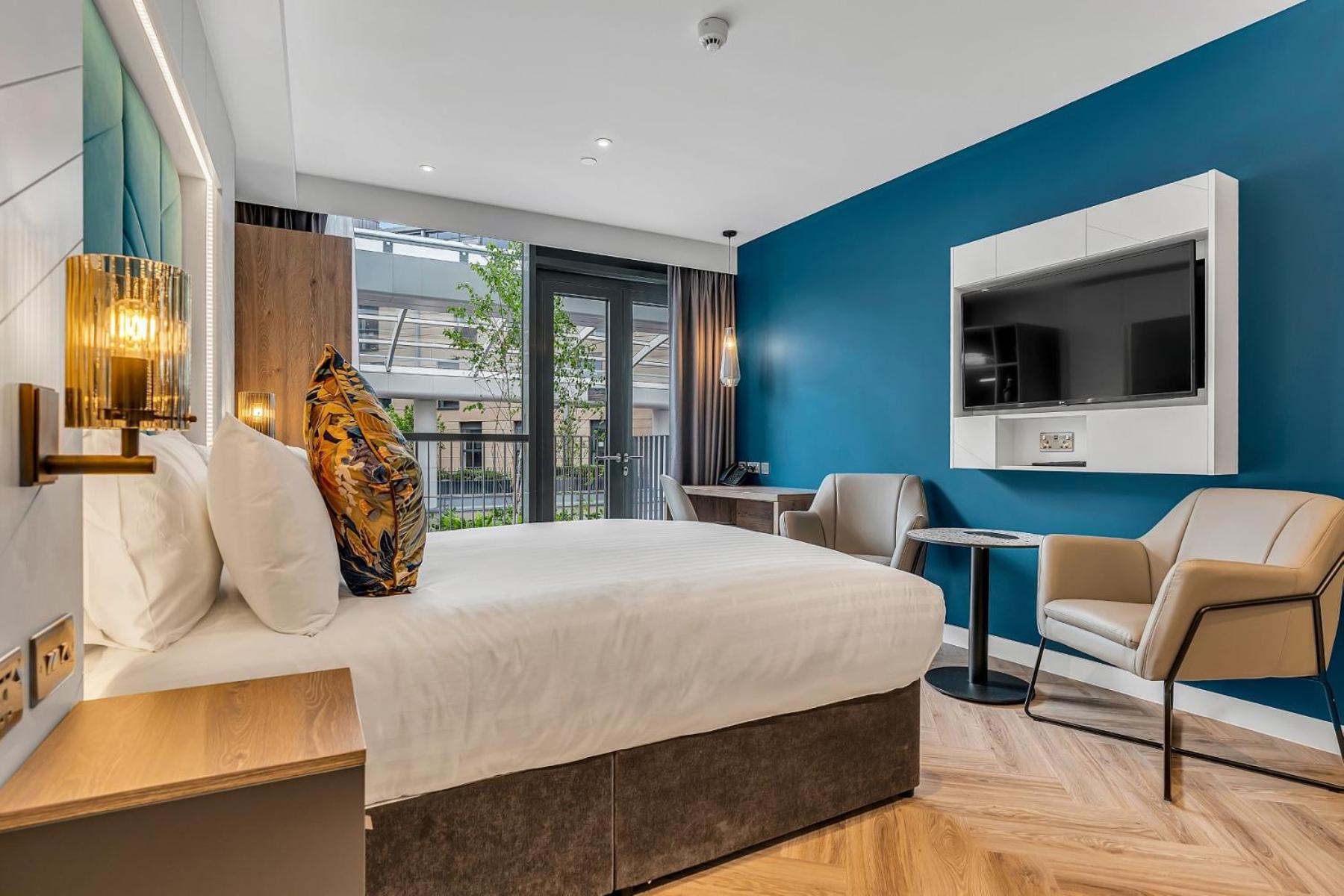Smart Studio with Balcony