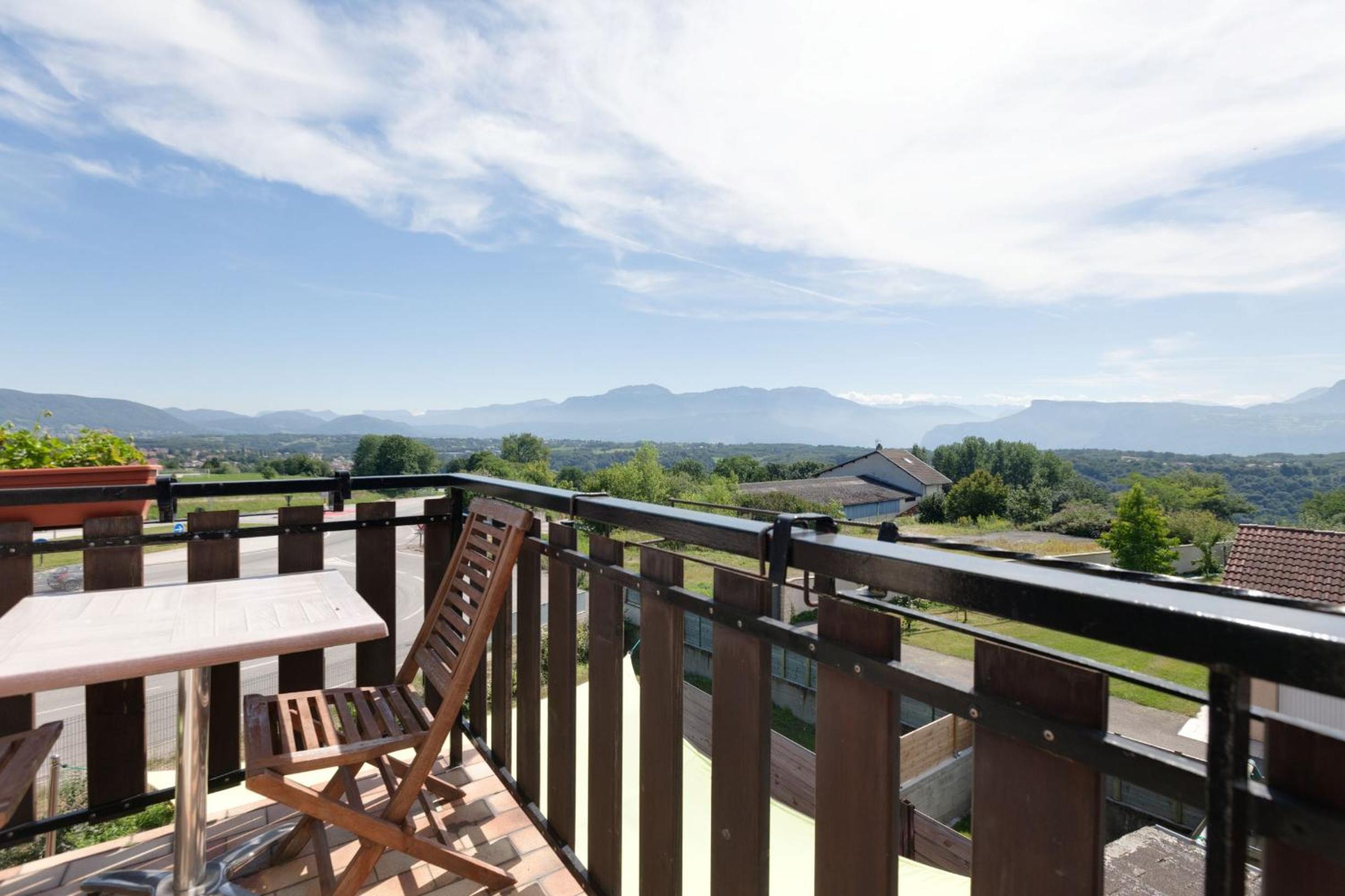 Double Room (1 Adult) - Photo 8
