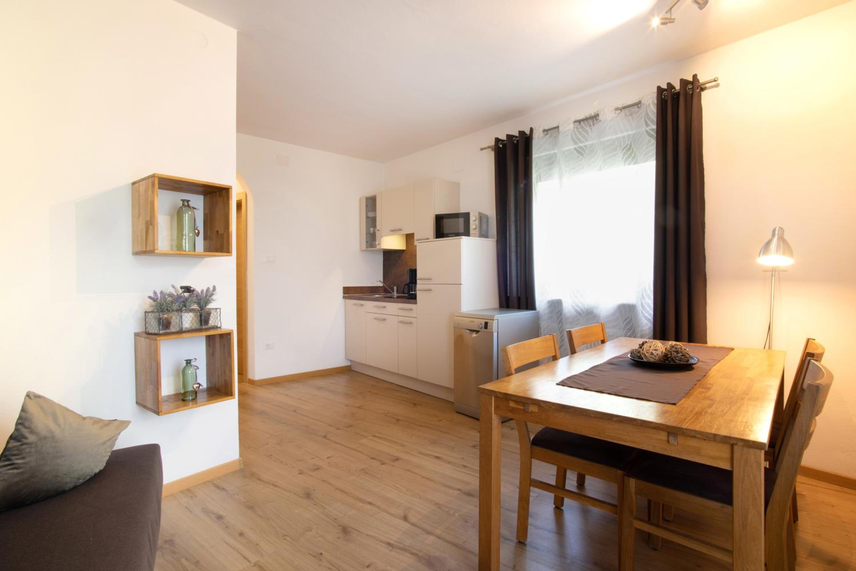 One-Bedroom Apartment with Balcony