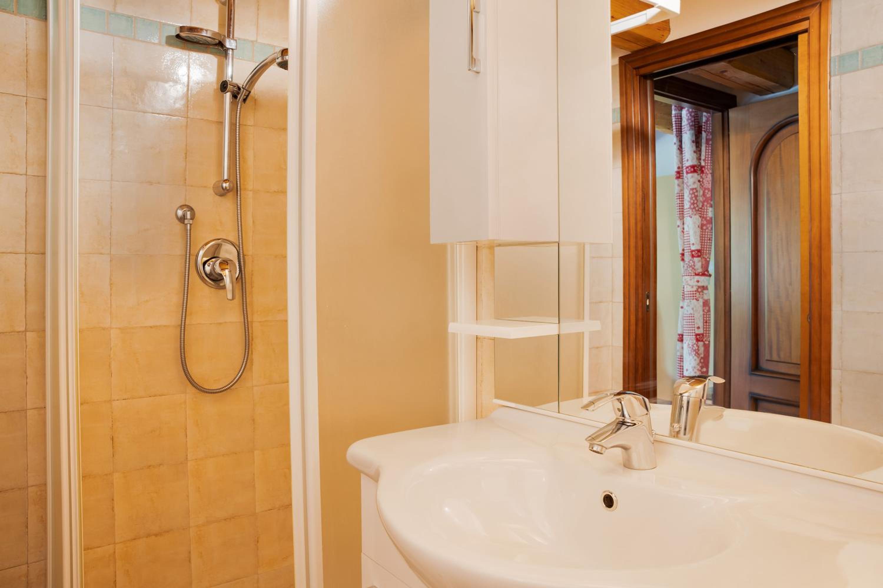 Superior One-Bedroom Apartment with Balcony photo 2