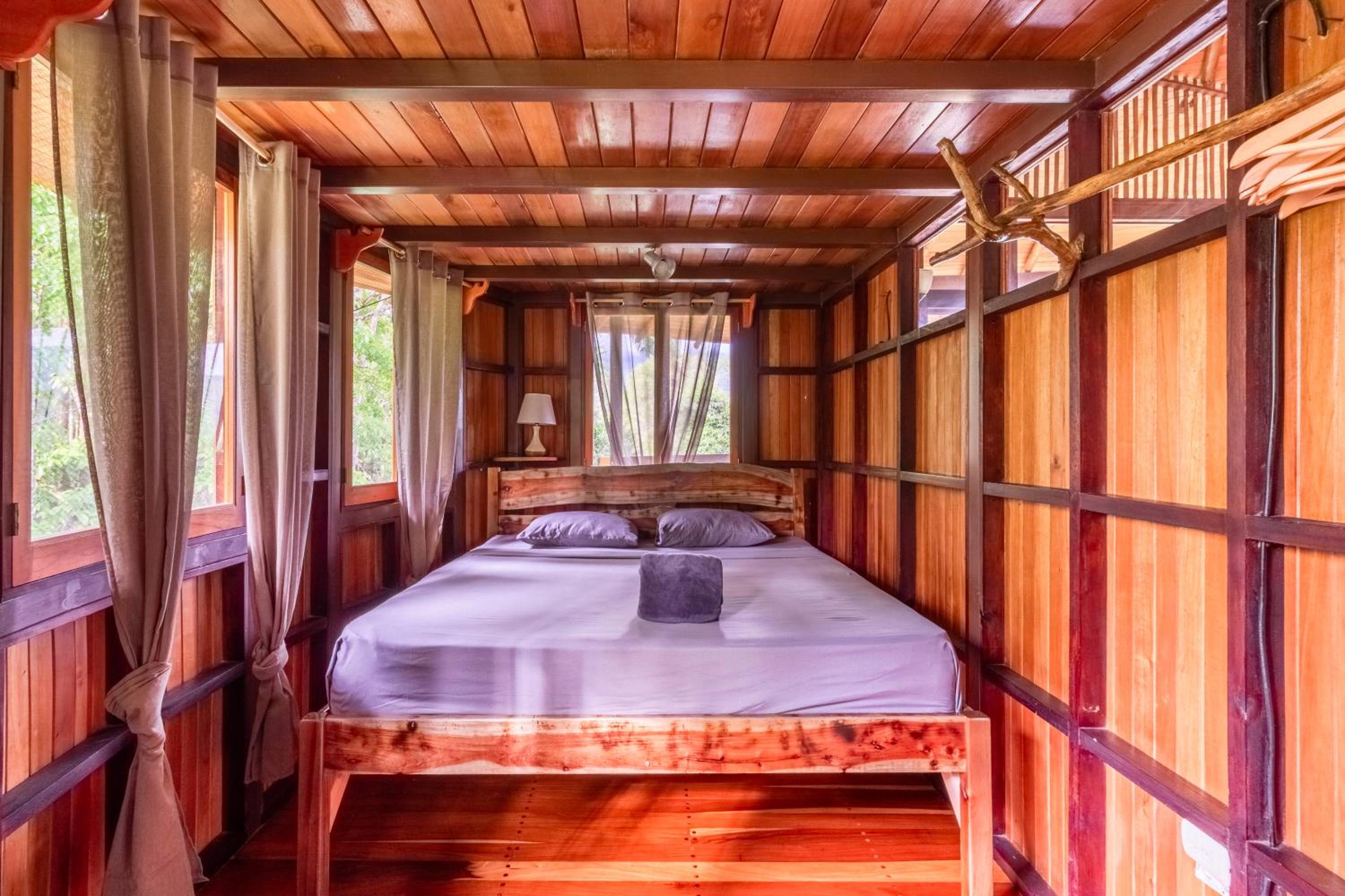 One-Bedroom Bungalow photo 1