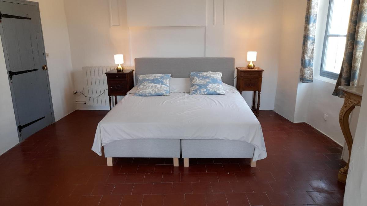 Suite with Balcony photo 3