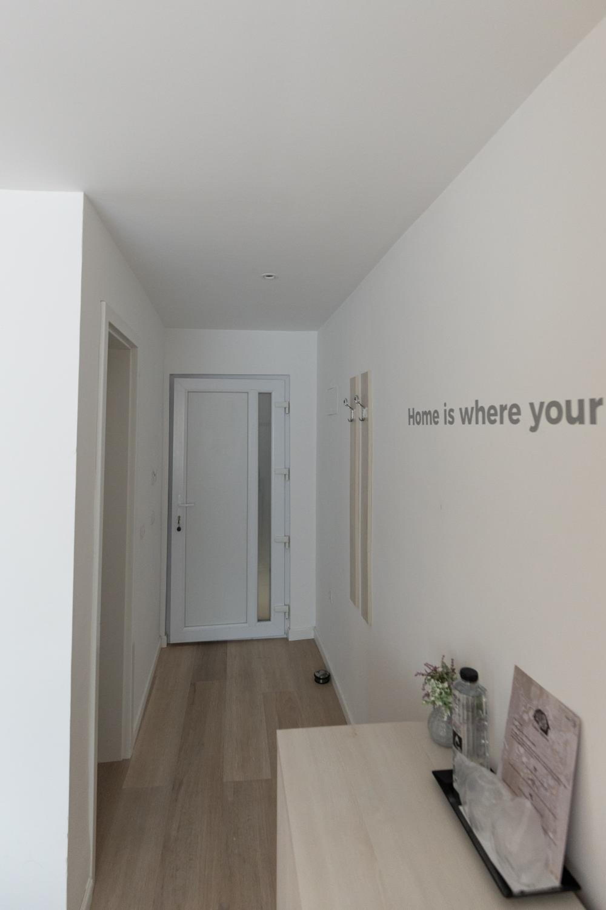 Deluxe Room - Photo 2