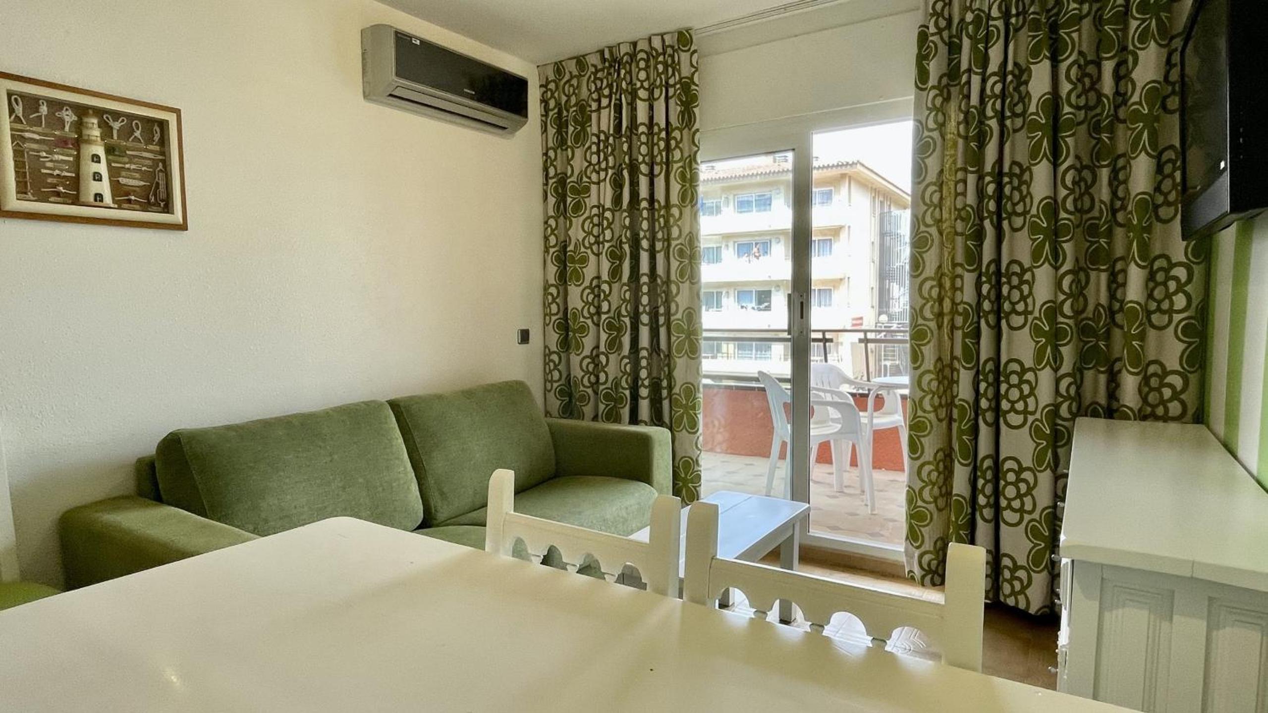 Apartamento con Terraza