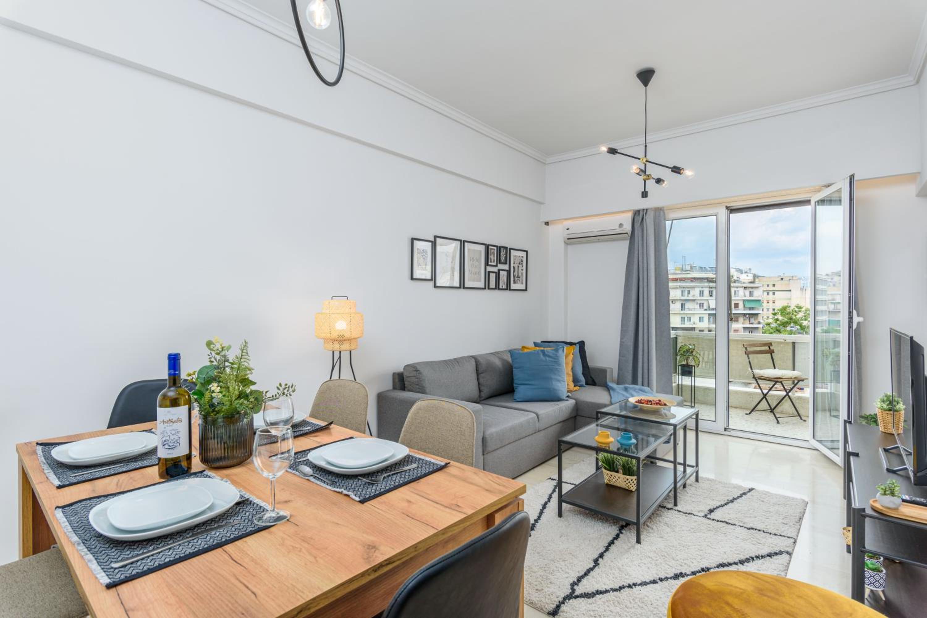 Apartment with Balcony