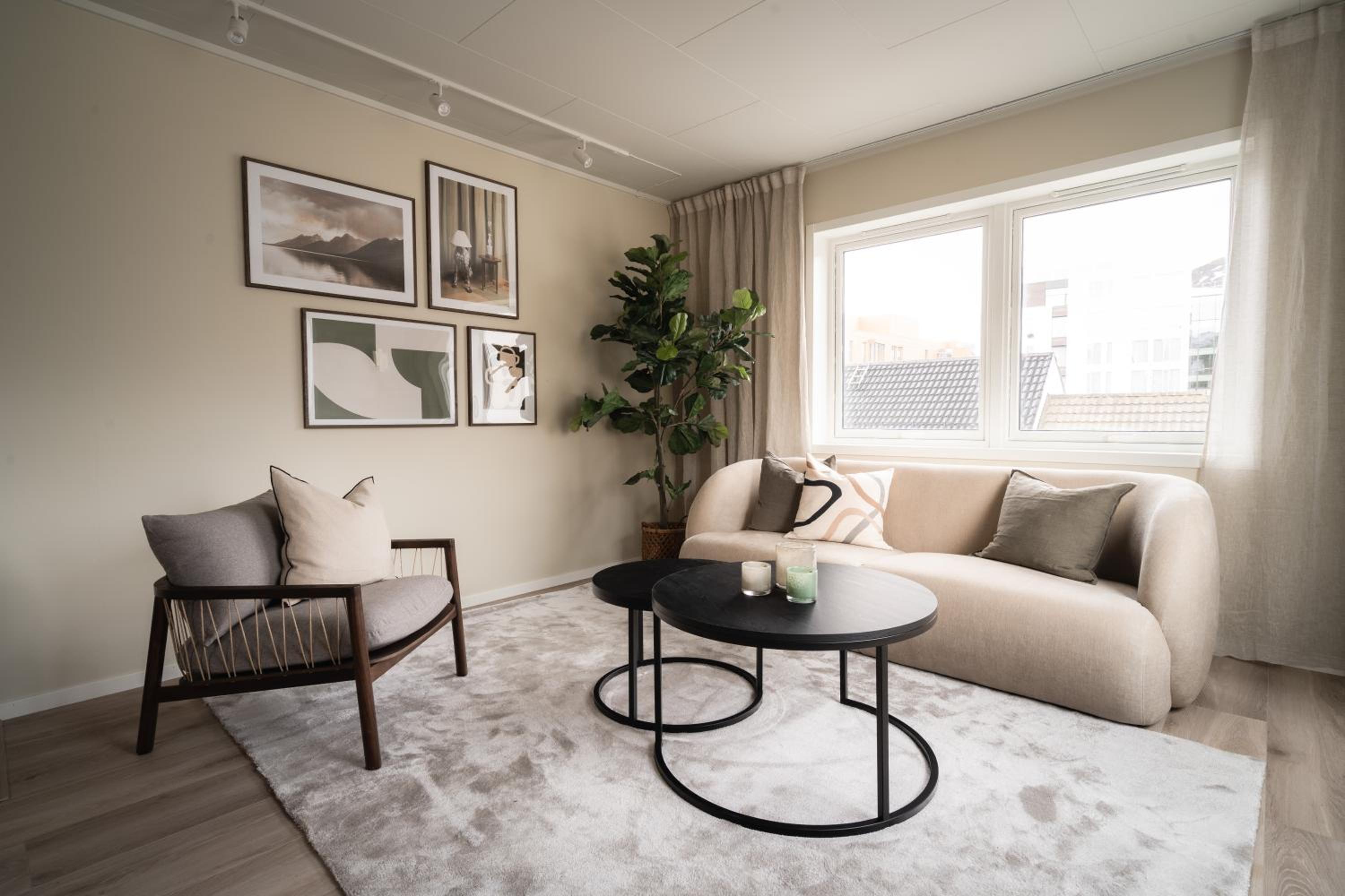 Three-Bedroom Apartment - Photo 1