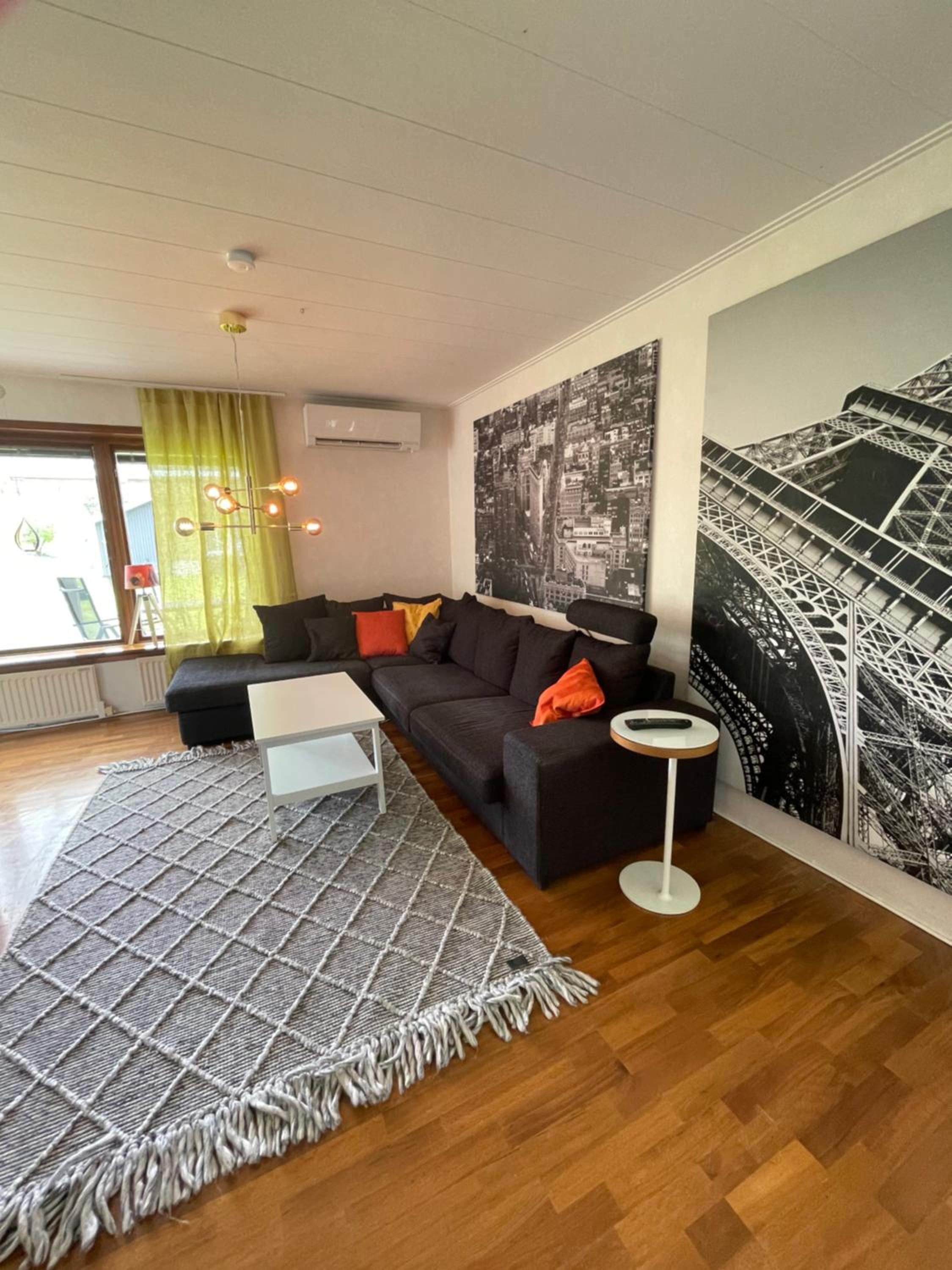 Three-Bedroom Villa photo 1