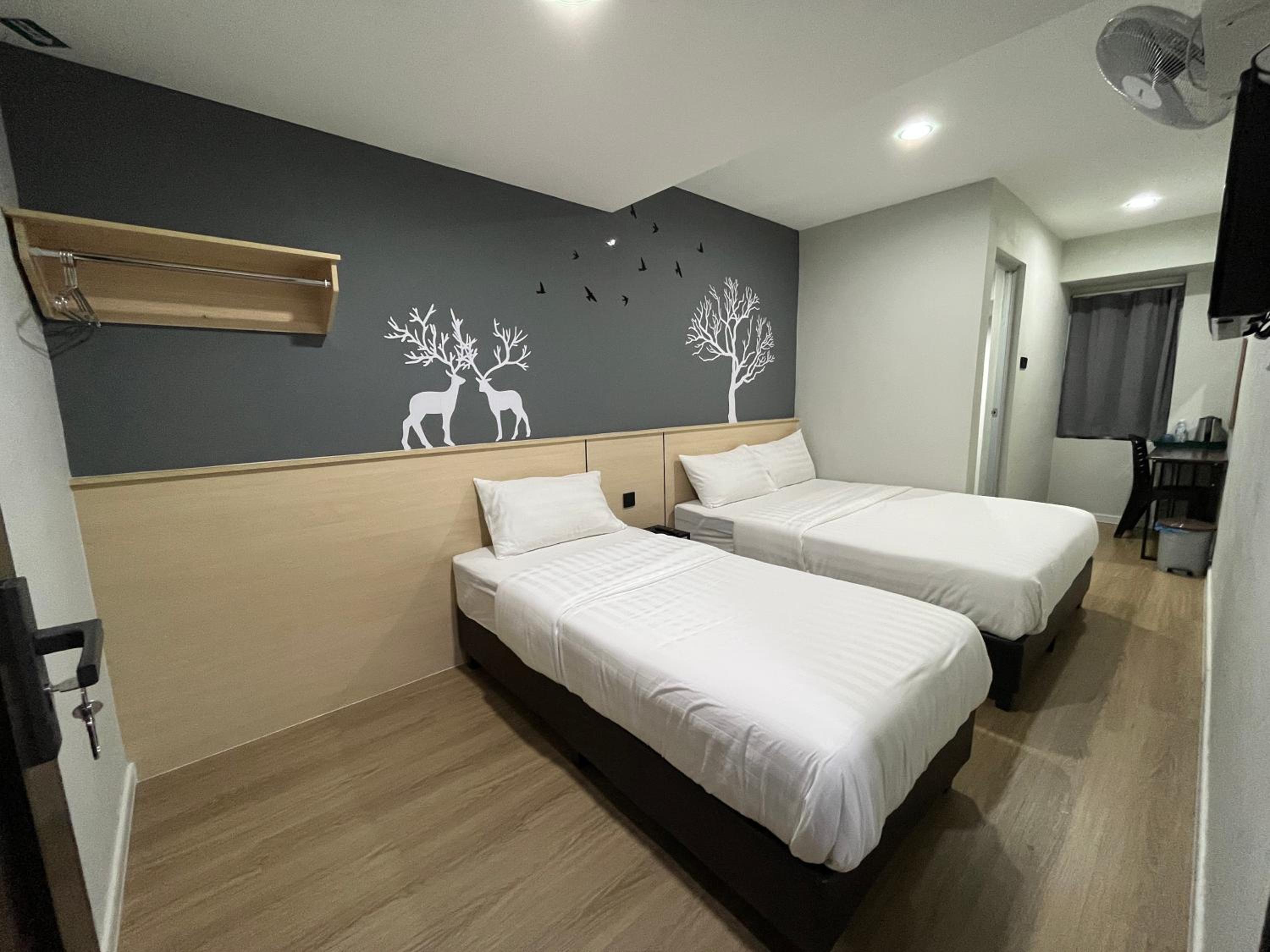 Deluxe Triple Room