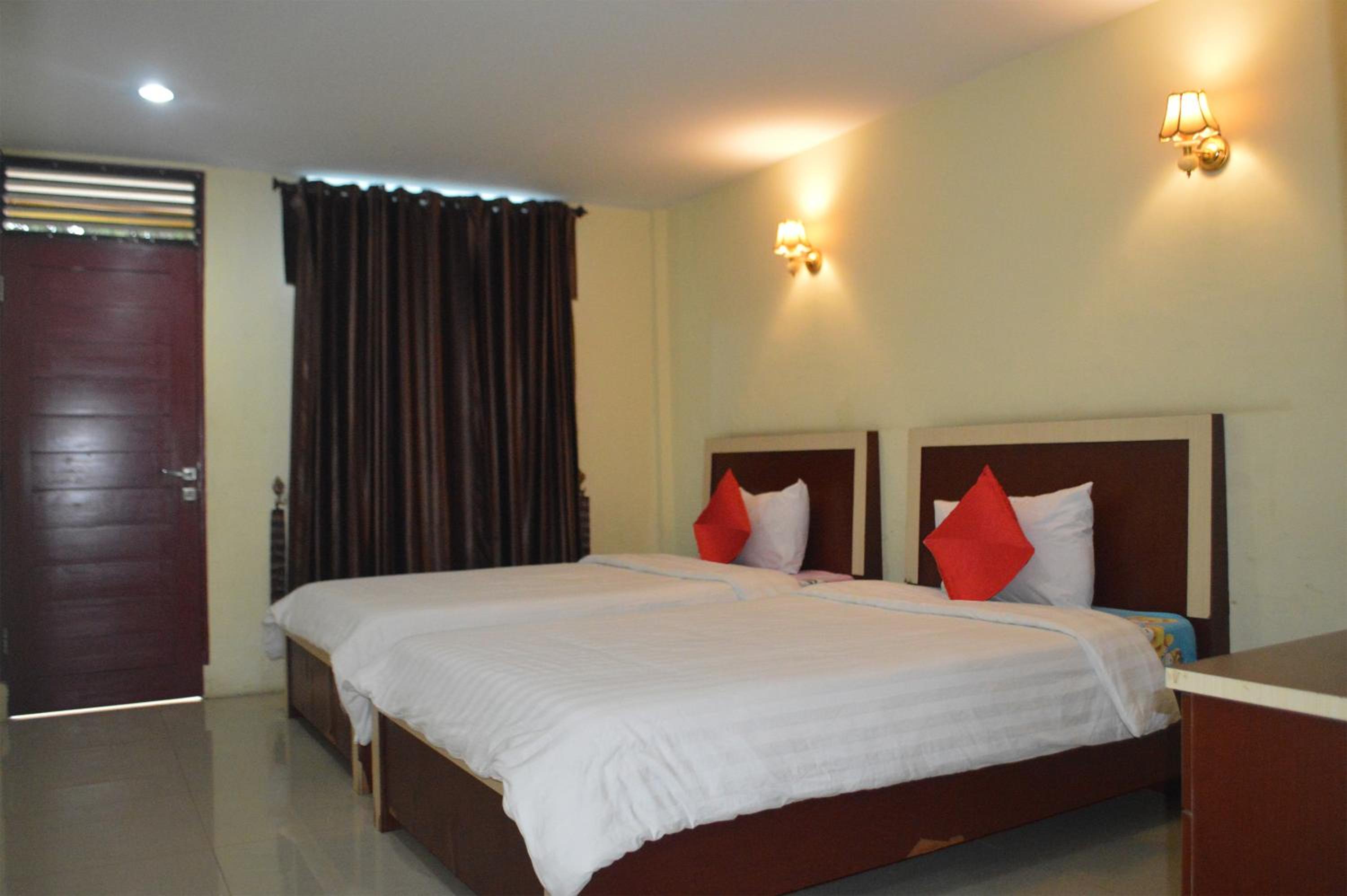 Deluxe Twin Room - Photo 1