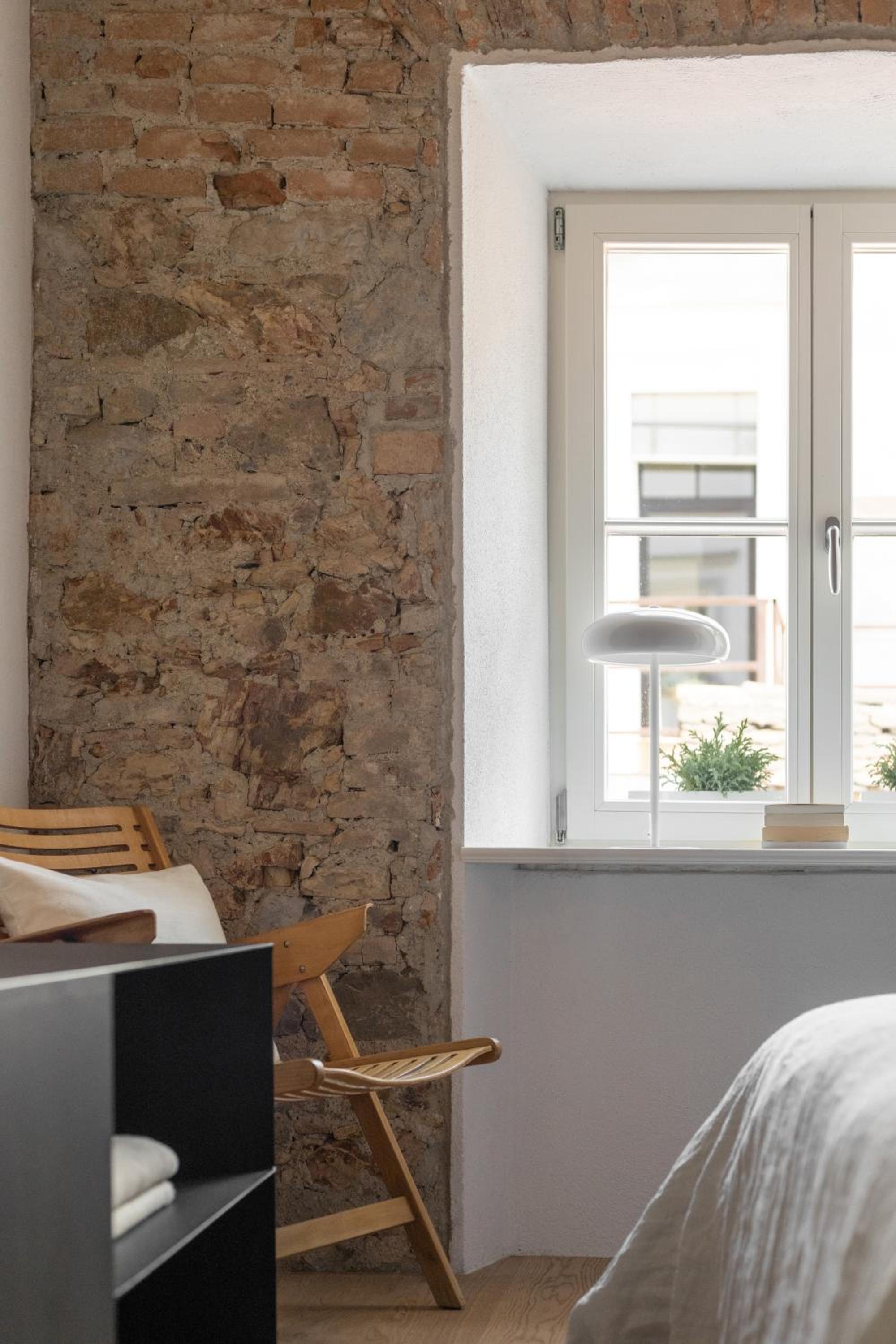 Single Room with External Private Bathroom