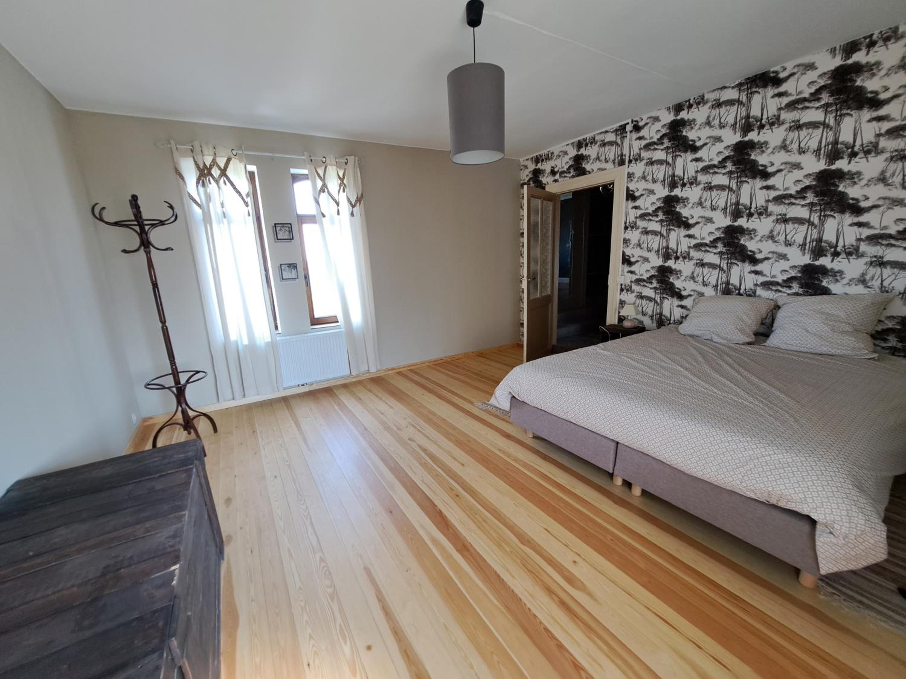 Four-Bedroom House photo 3