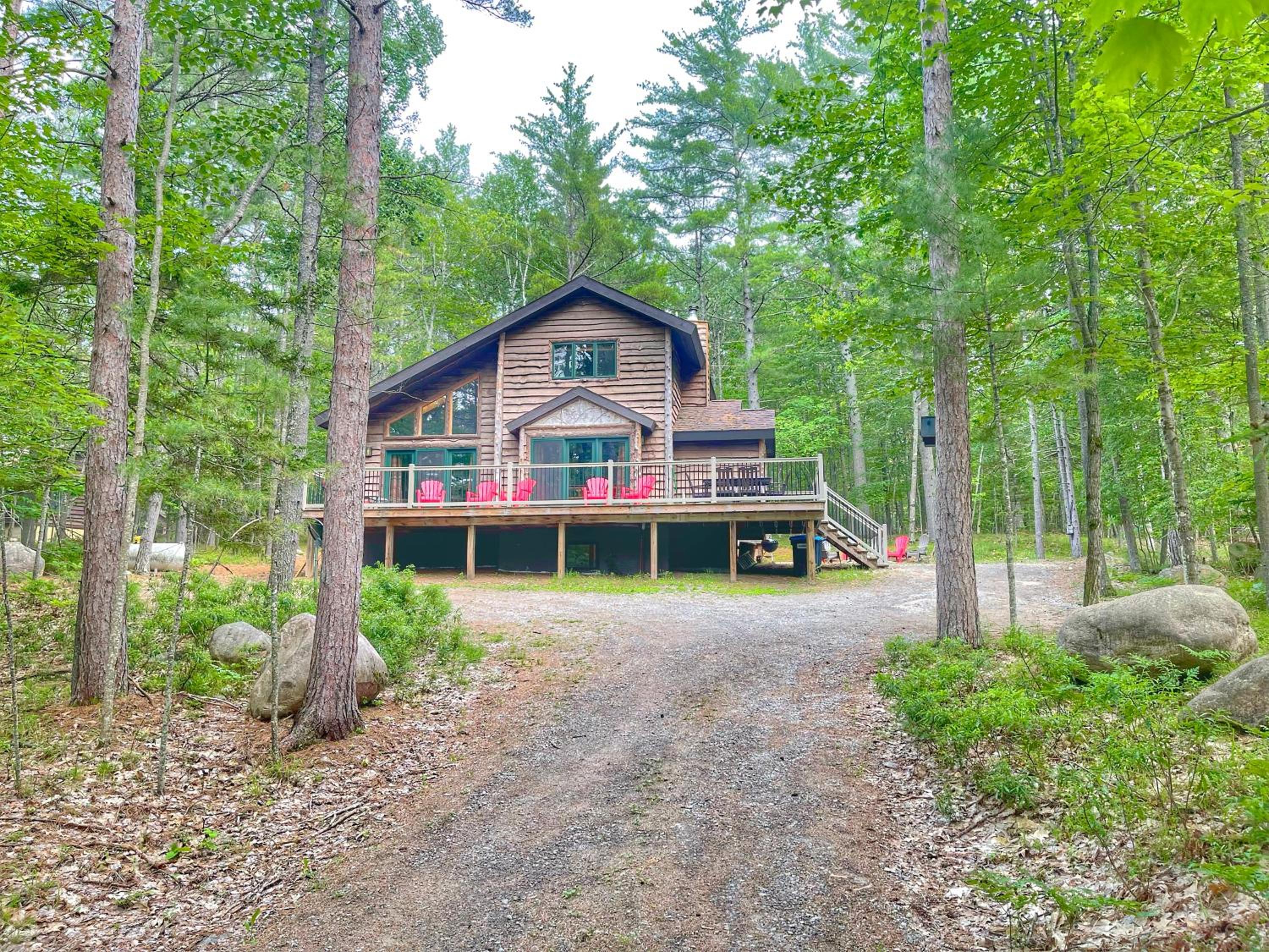 Four-Bedroom House photo 2