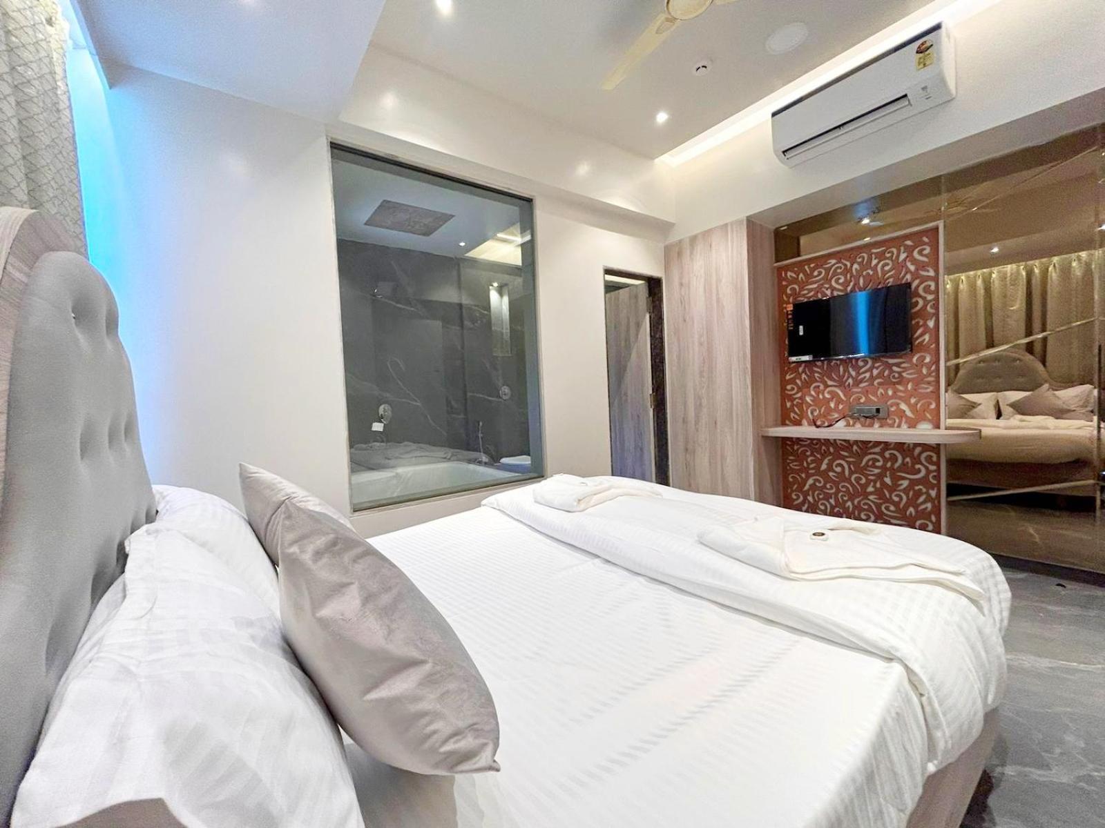 Suite photo 1