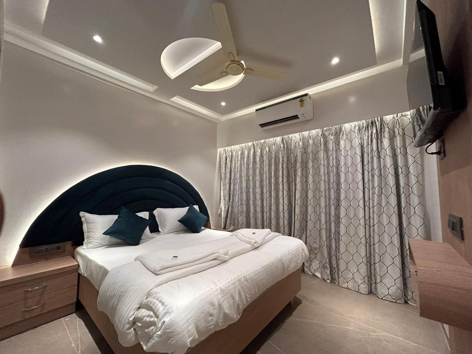 Deluxe Double Room photo 2