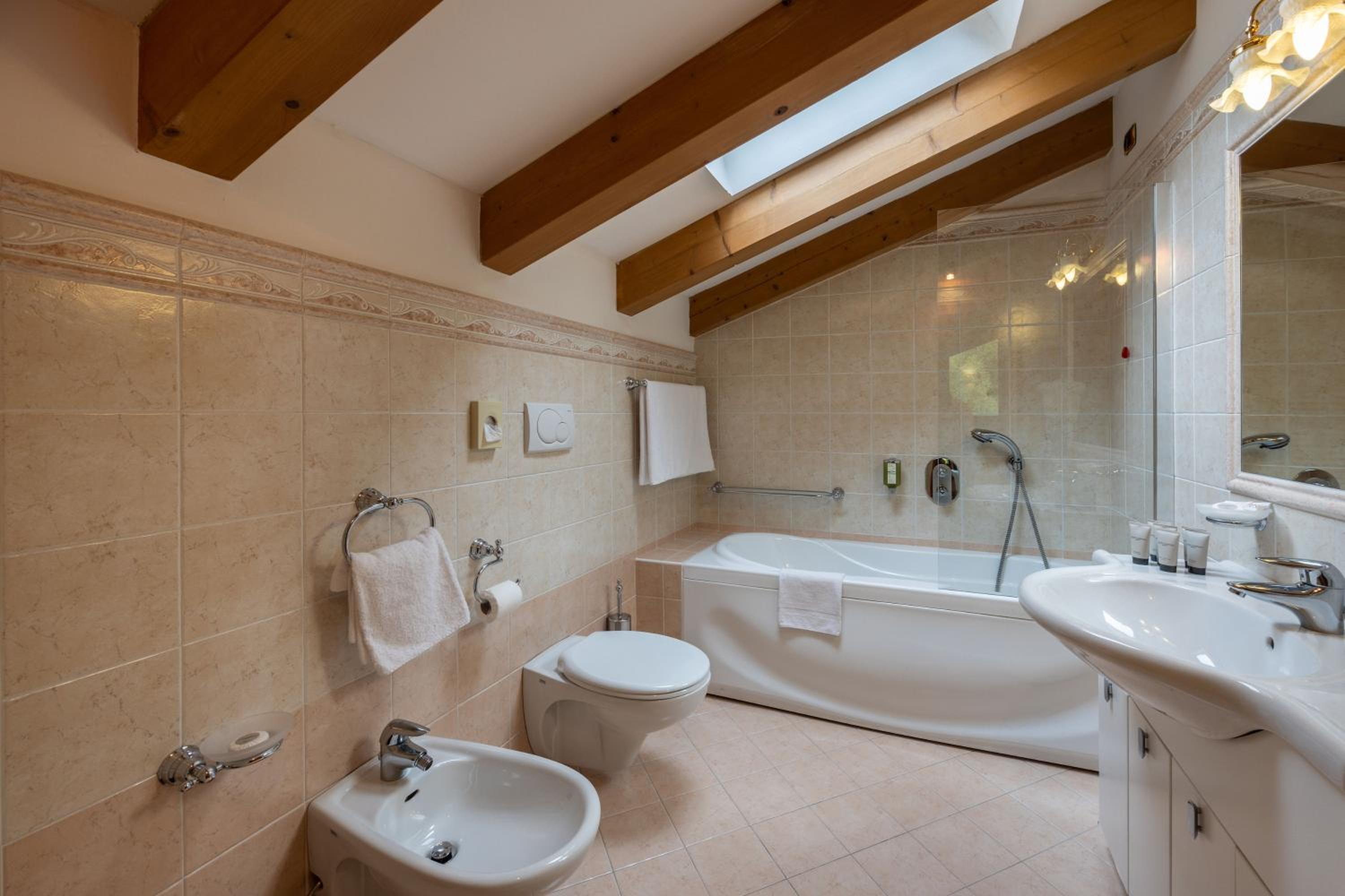 Deluxe Room photo 3