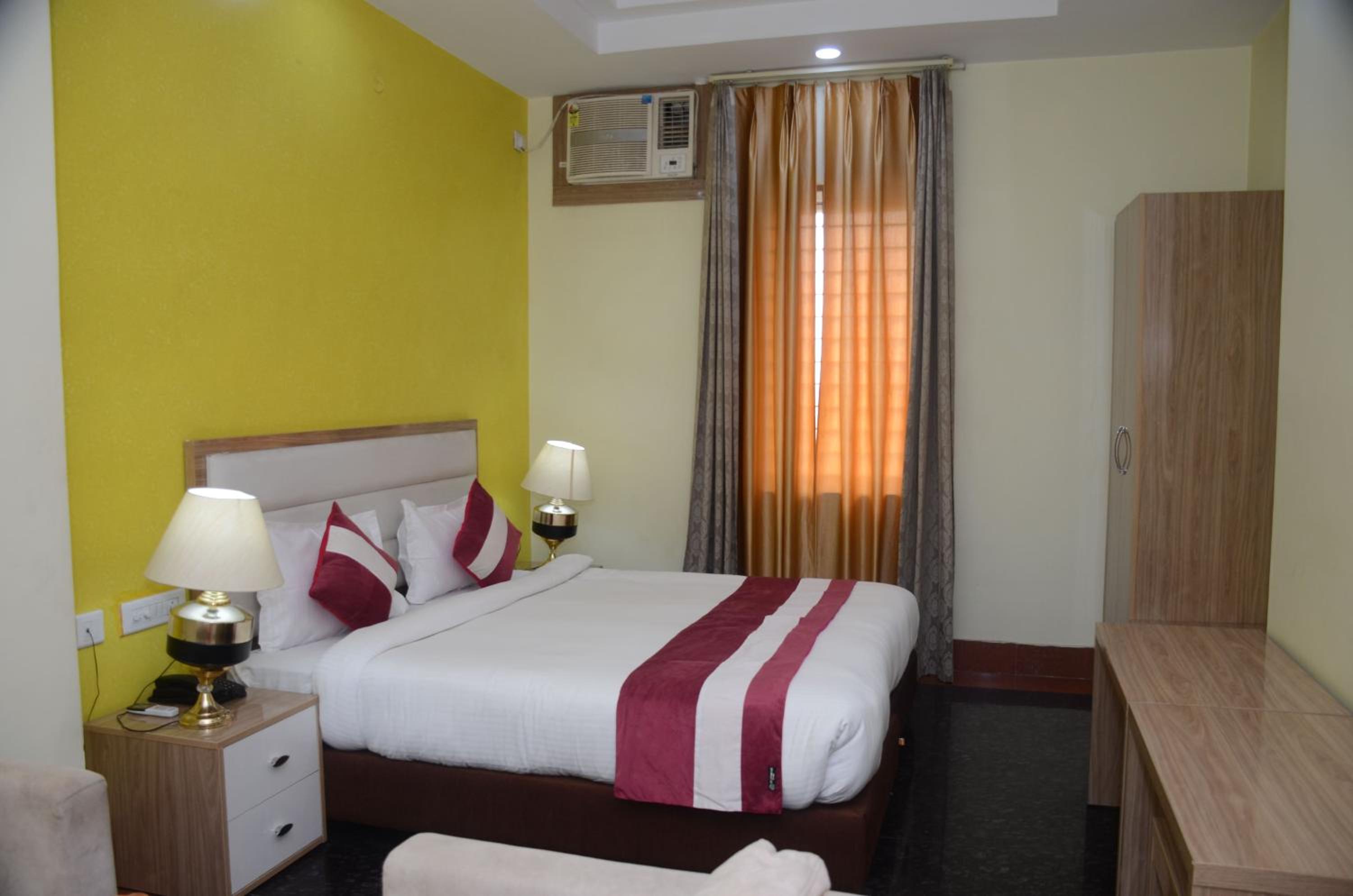 Deluxe Family Room - Photo 10